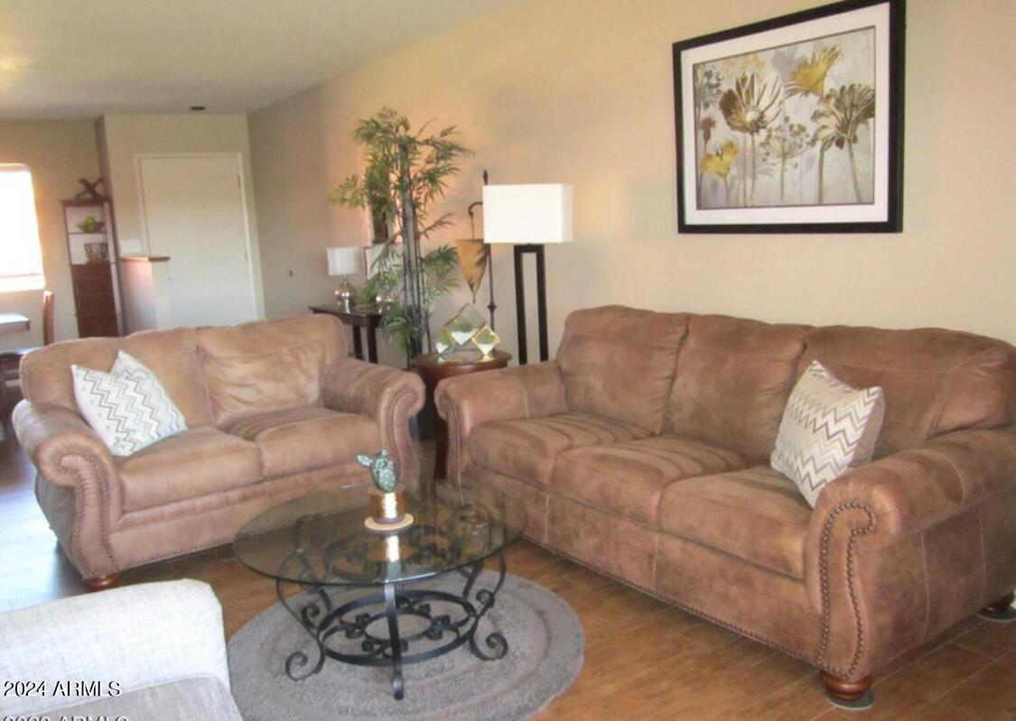 12212 N Paradise Village Parkway S, Apt 331