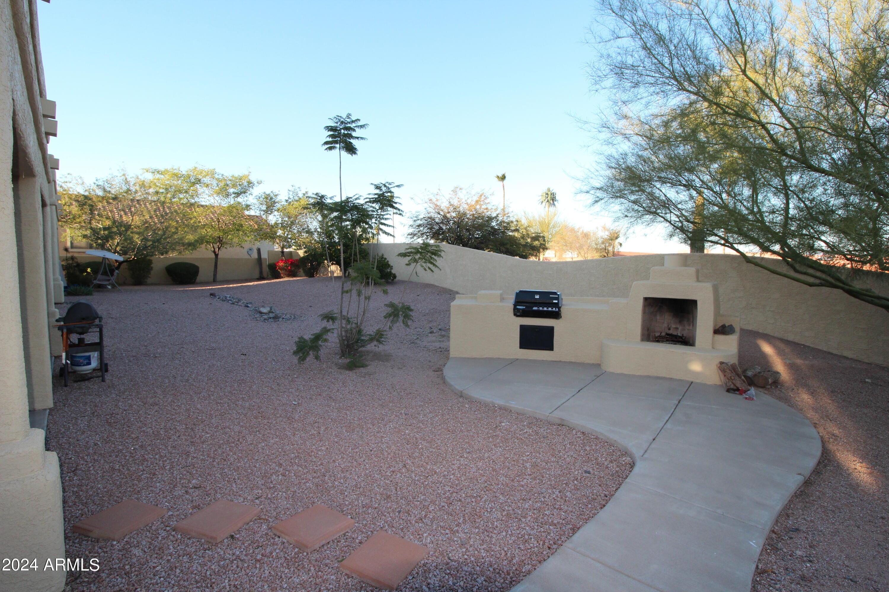 11682 N Saguaro Boulevard, D