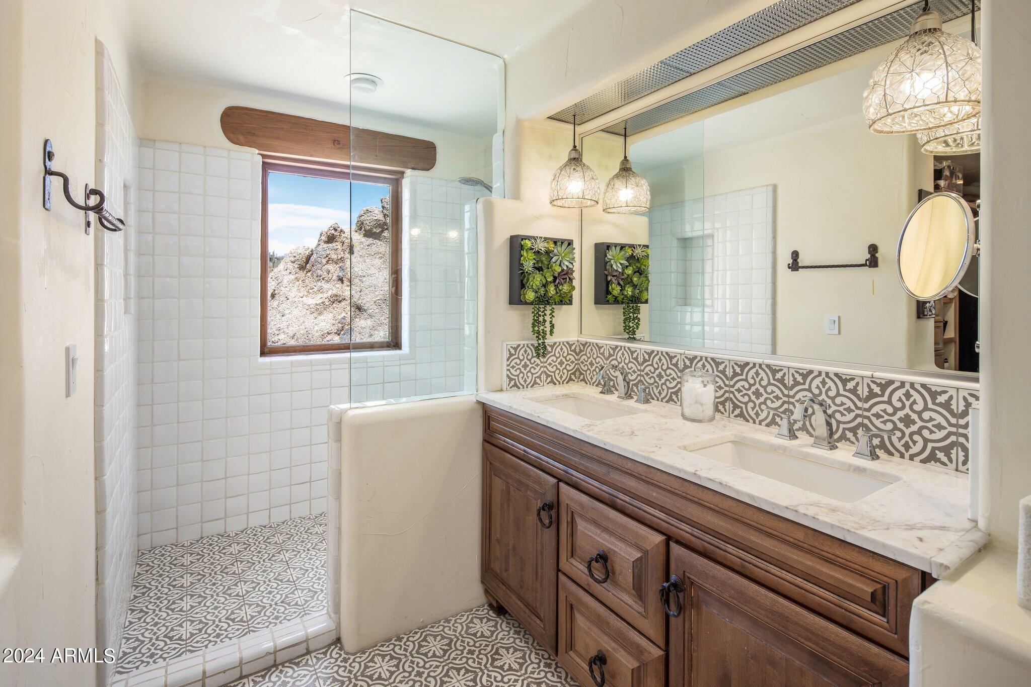 10040 E Happy Valley Road, 489
