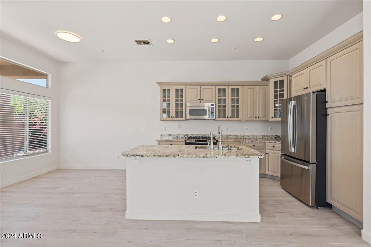 8875 E CONQUISTADORES Drive
