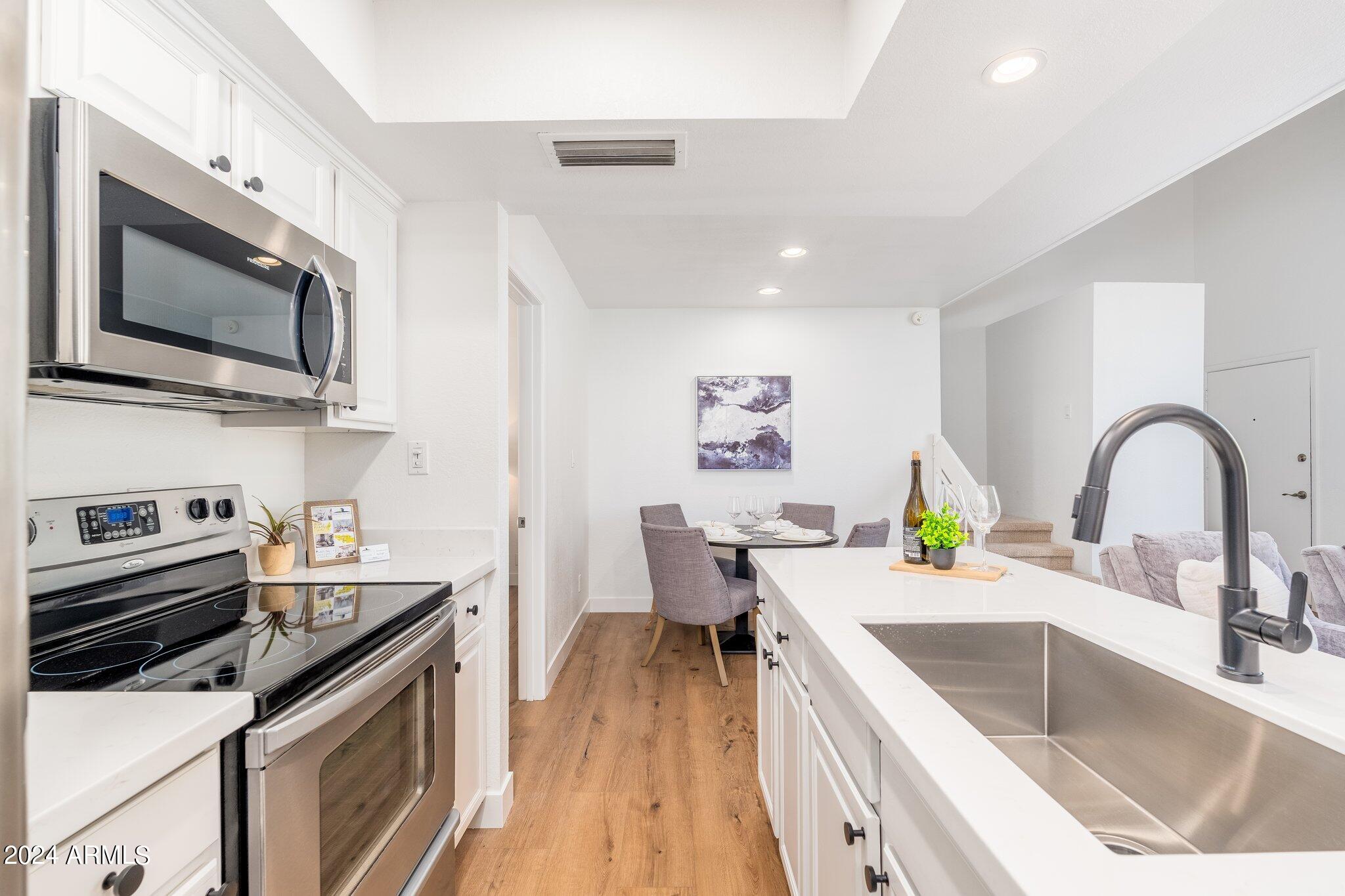 4540 N 44th Street, 66