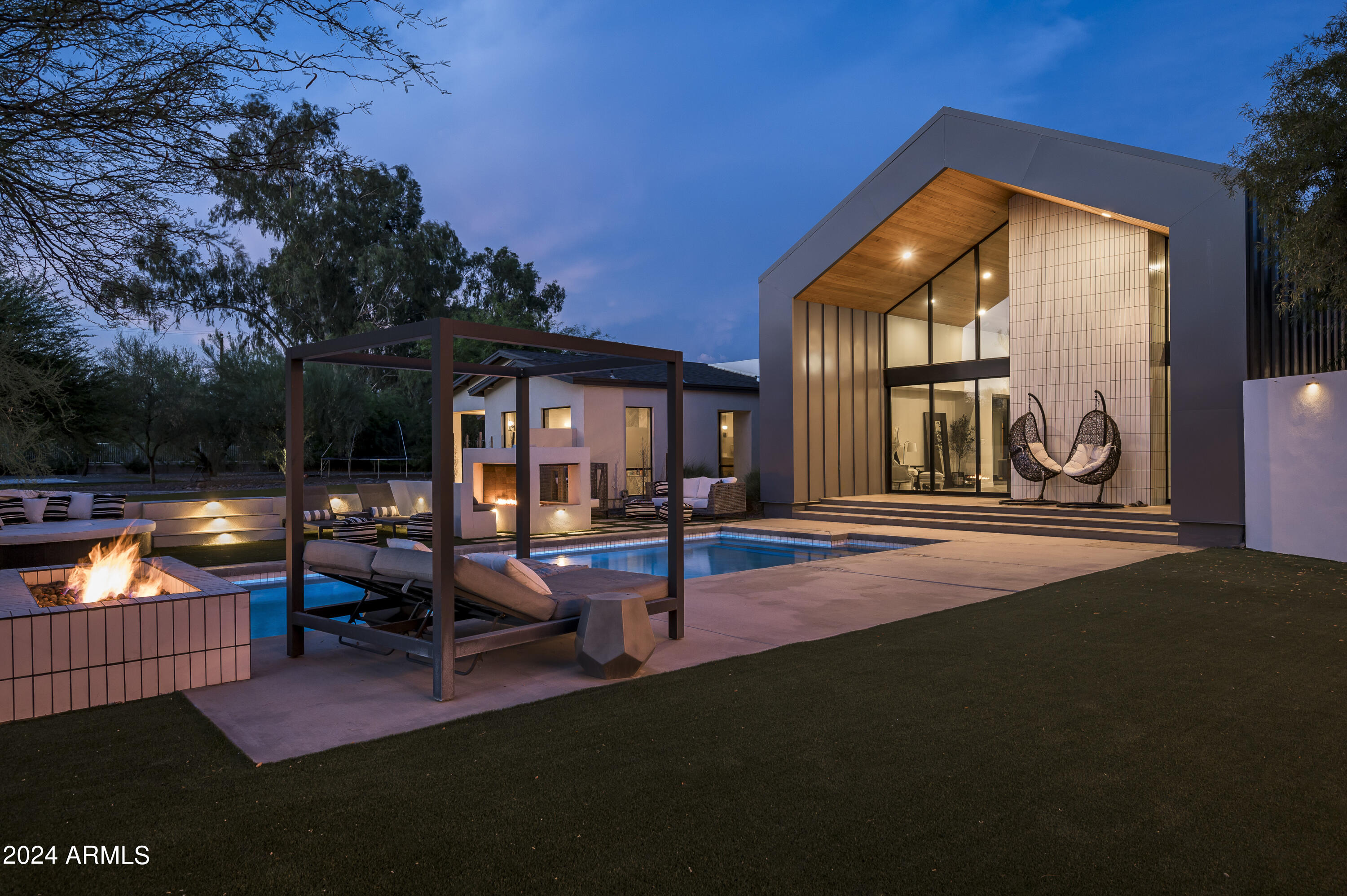 11420 N SUNDOWN Drive