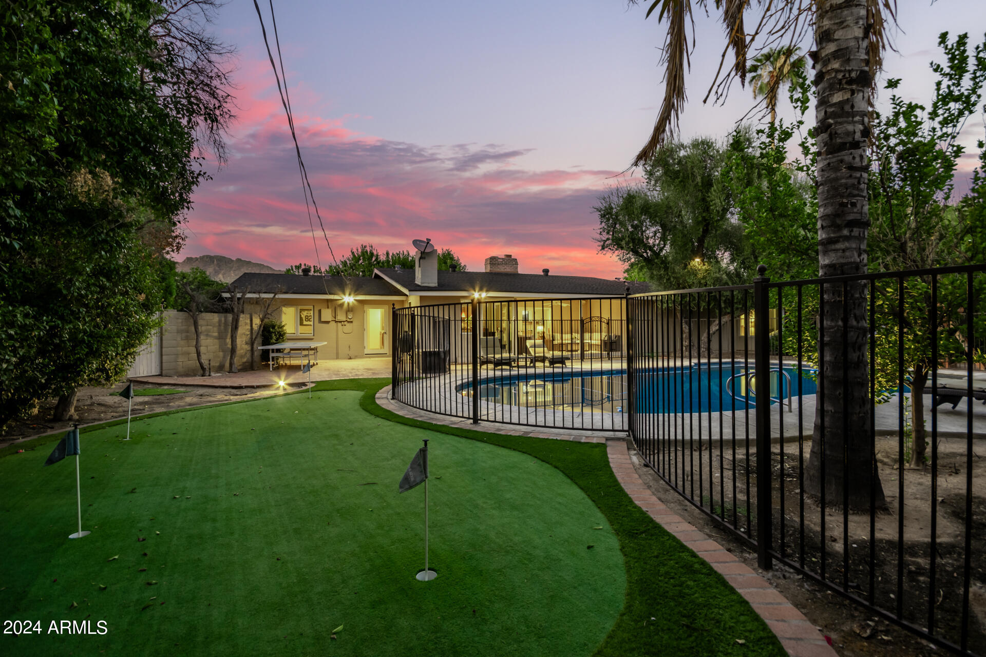6021 E CALLE ROSA