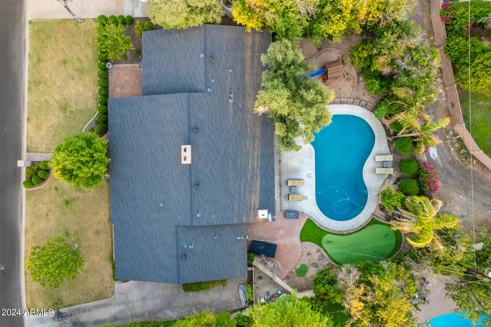 6021 E CALLE ROSA