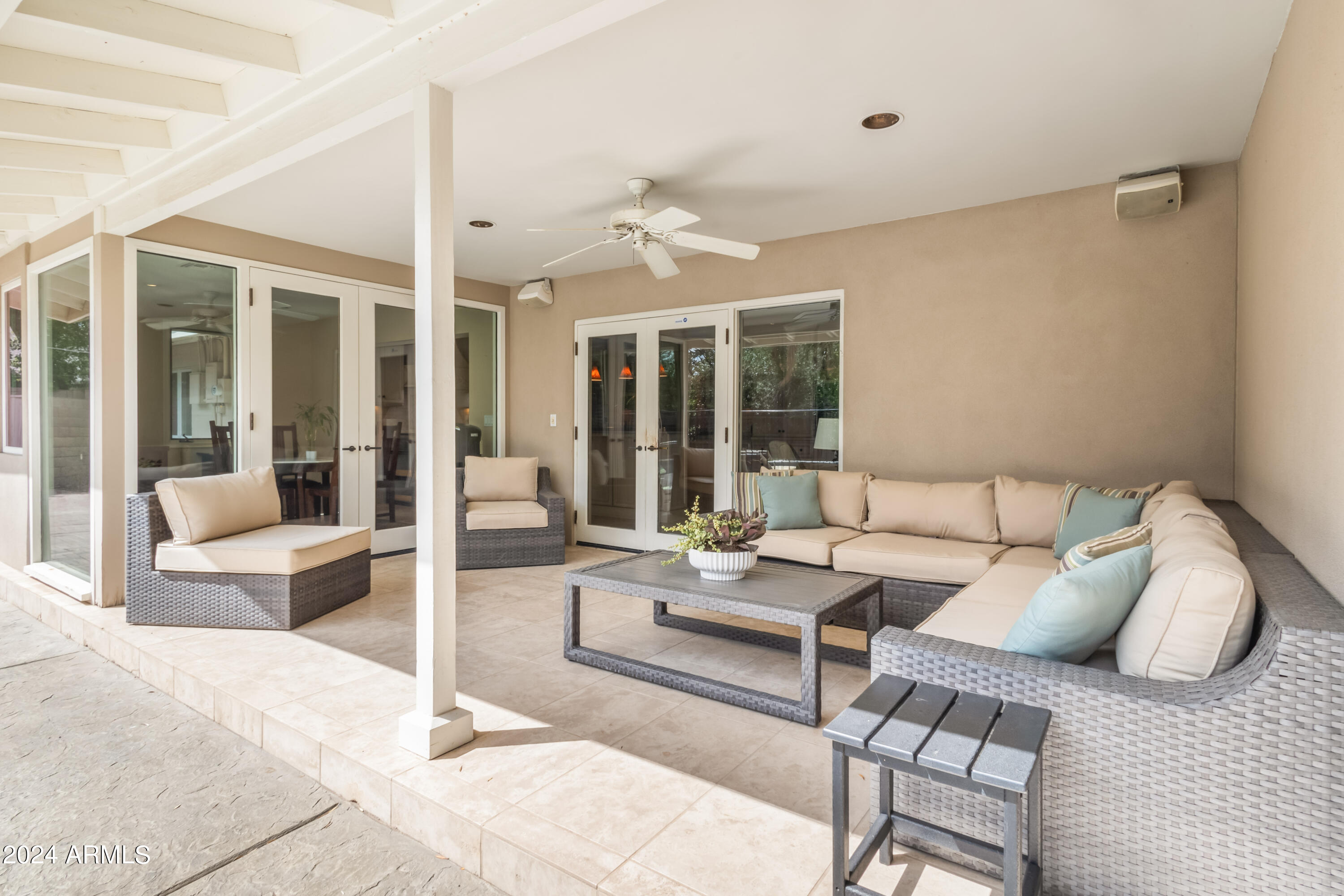 6021 E CALLE ROSA