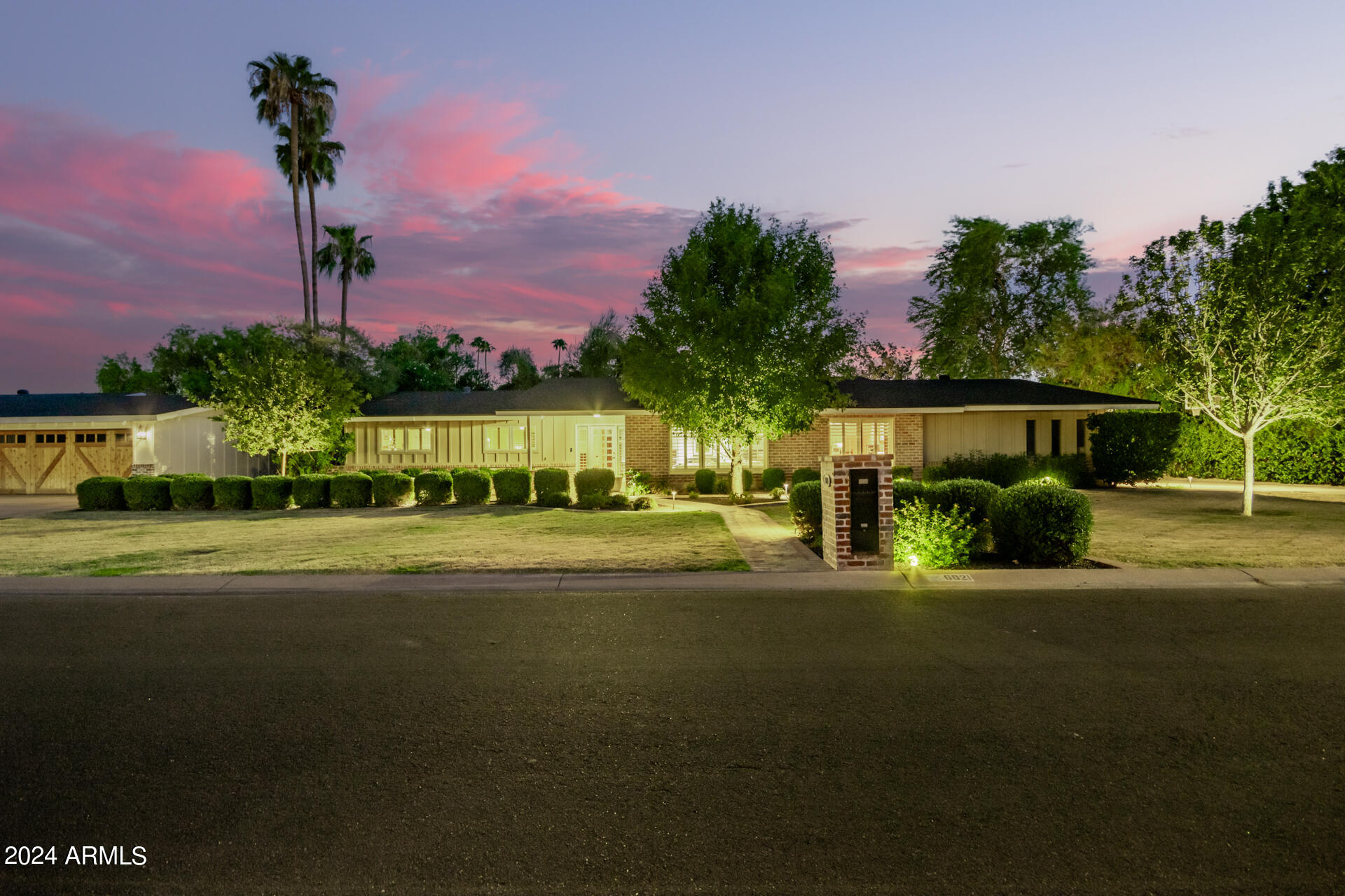 6021 E CALLE ROSA