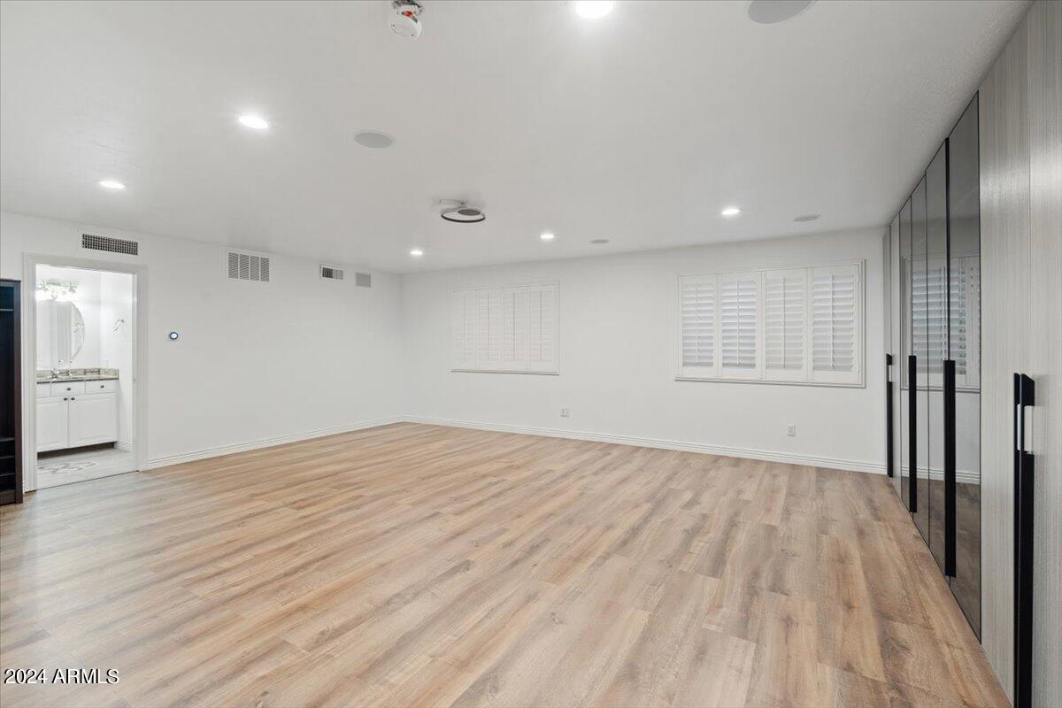 580 N BENSON Lane