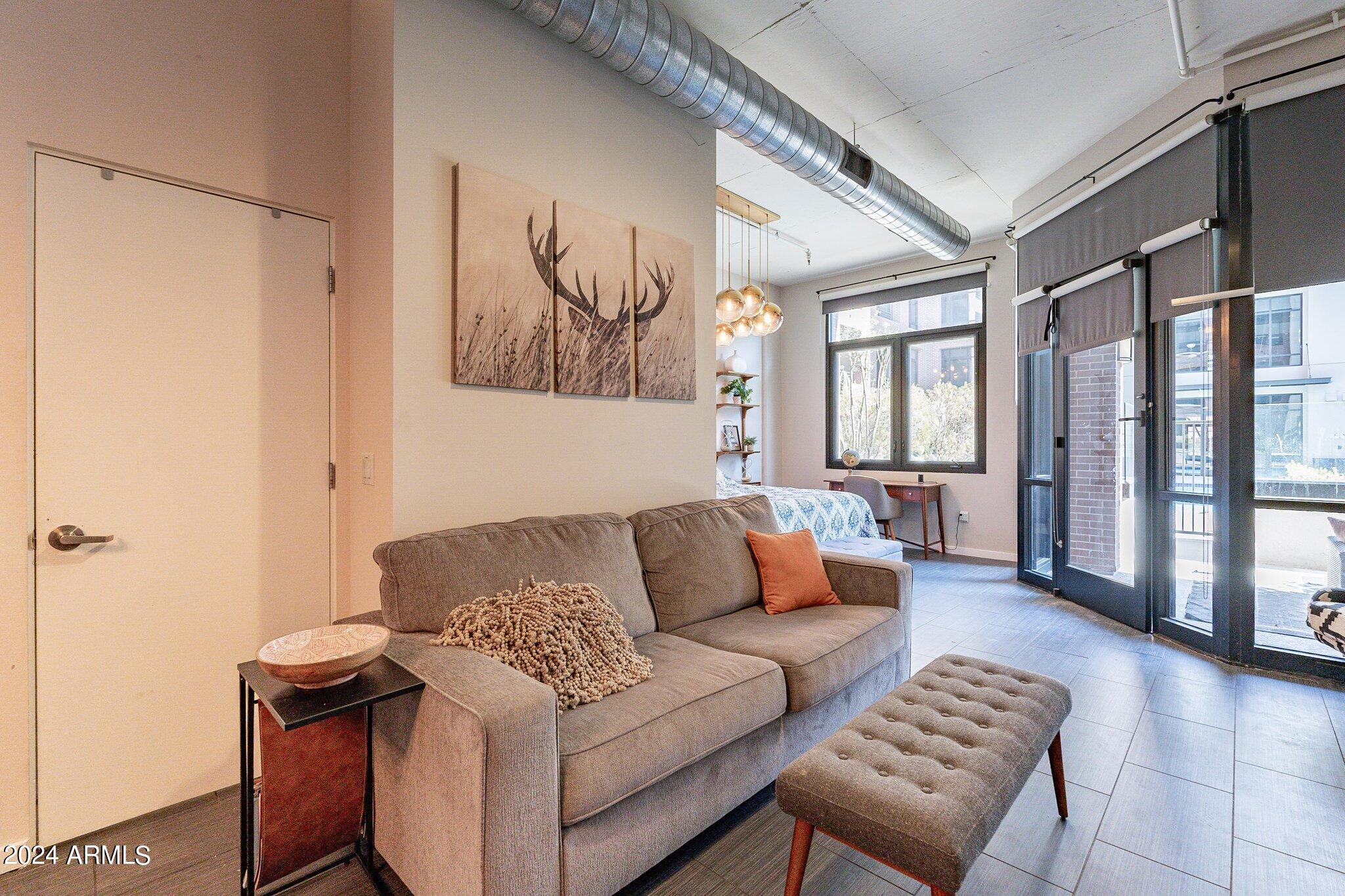 7301 E 3RD Avenue, 116