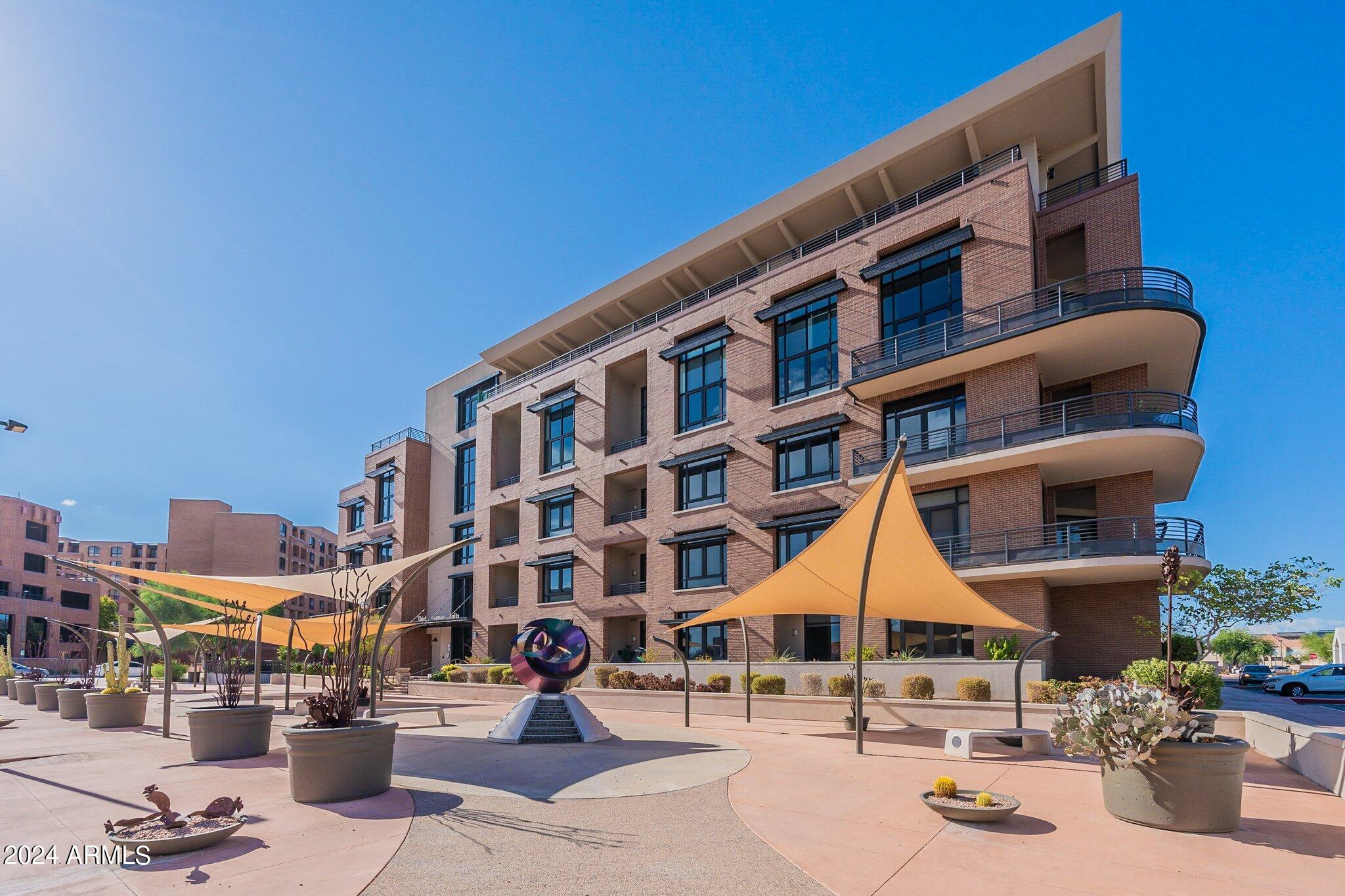 7301 E 3RD Avenue, 116