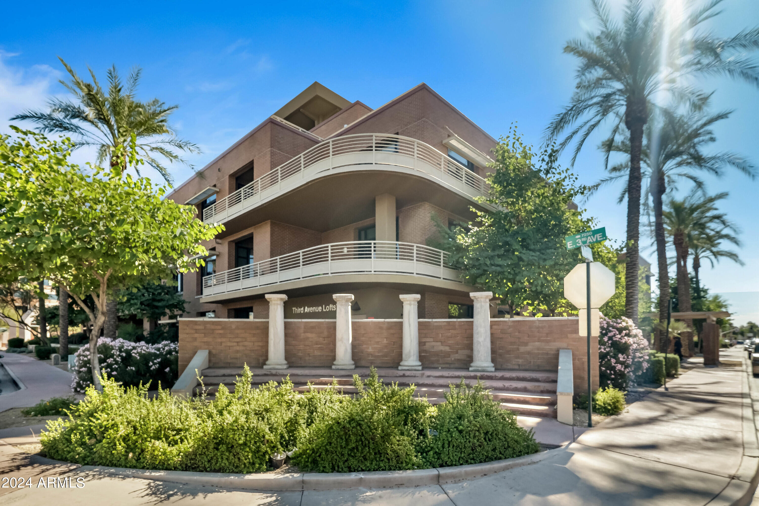 7301 E 3RD Avenue, 116