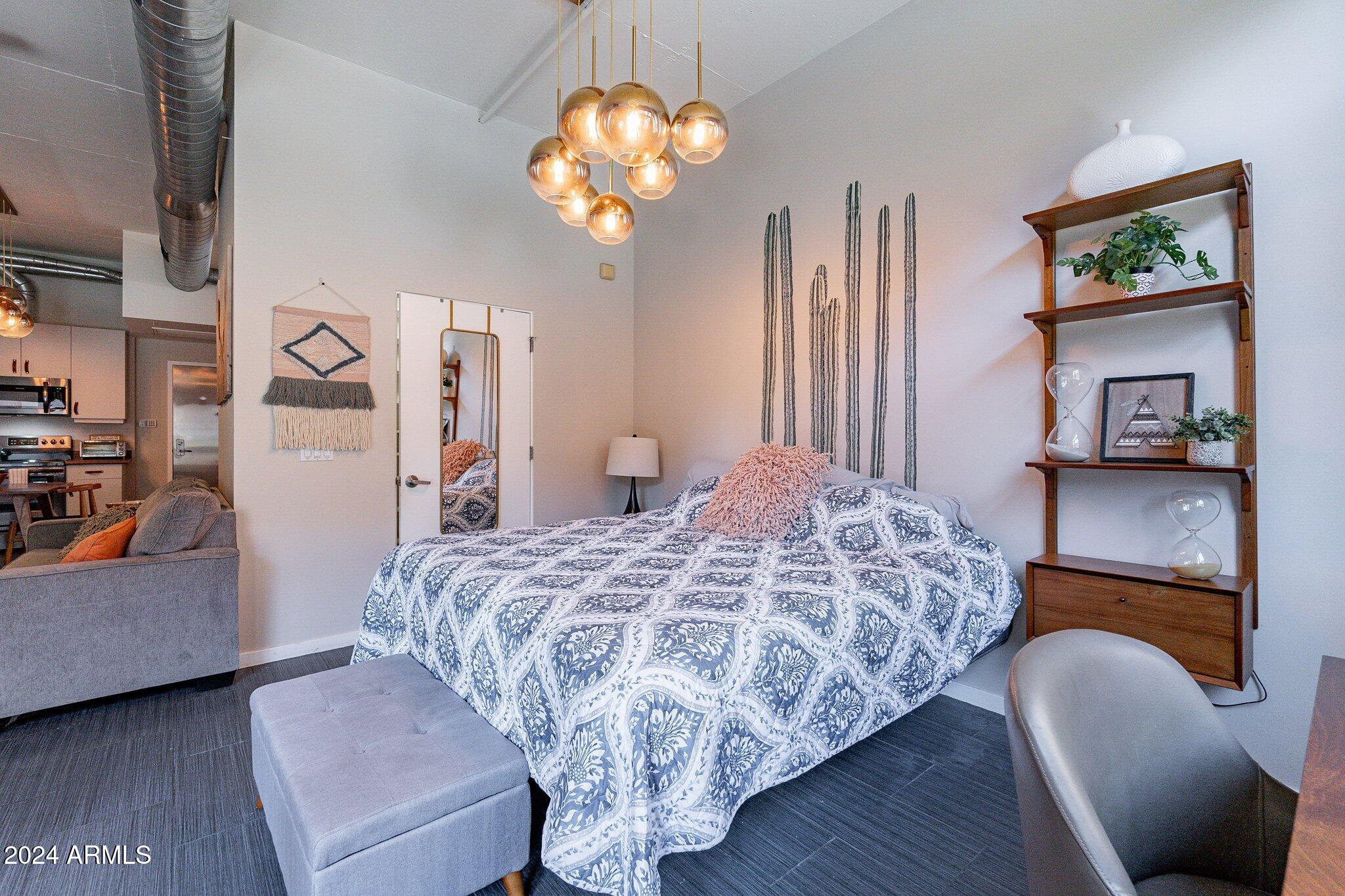 7301 E 3RD Avenue, 116