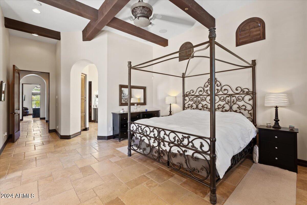 9005 N CRIMSON Canyon