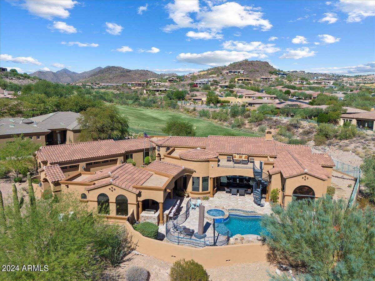 9005 N CRIMSON Canyon