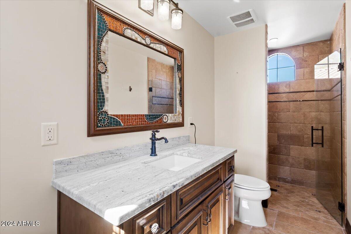 9005 N CRIMSON Canyon