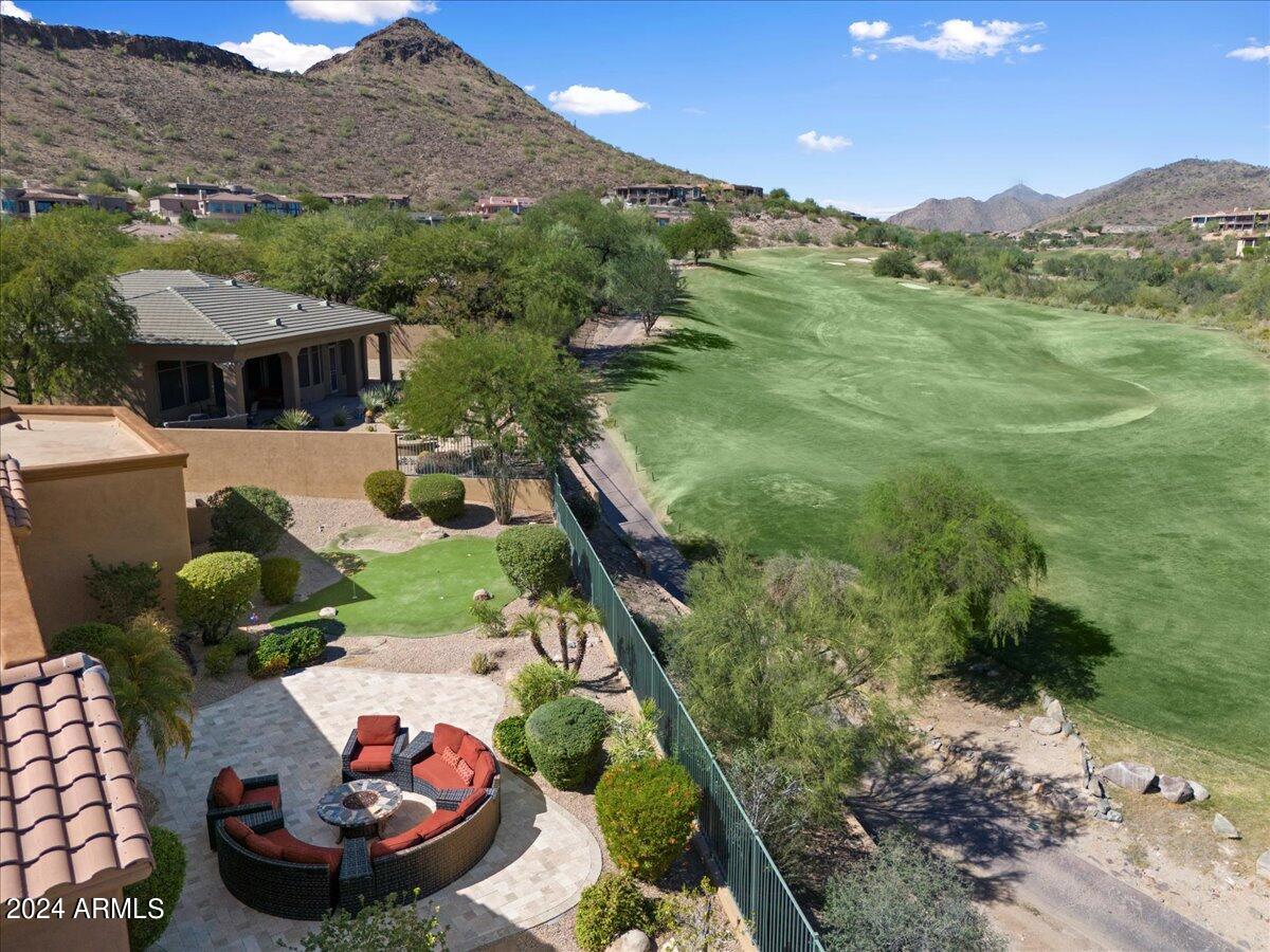 9005 N CRIMSON Canyon