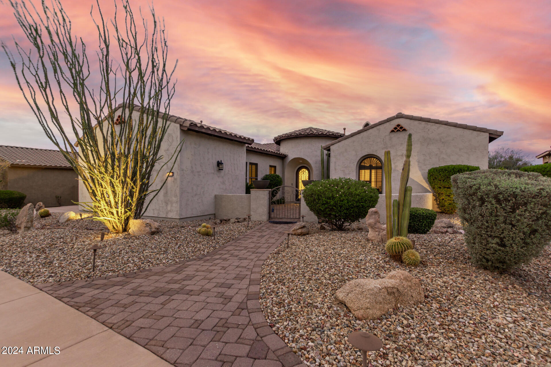2614 W LANGUID Lane