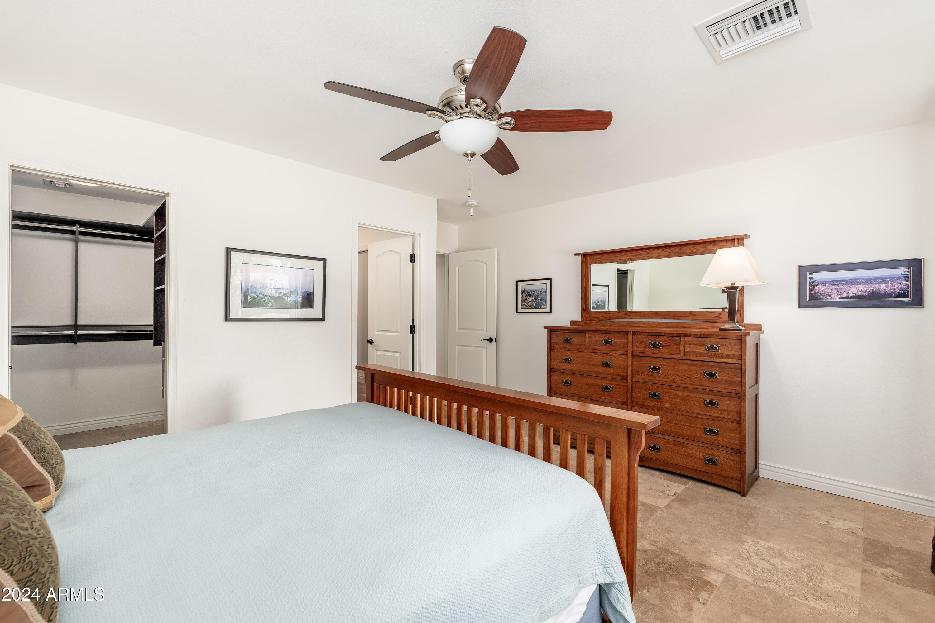8431 E Via De Encanto