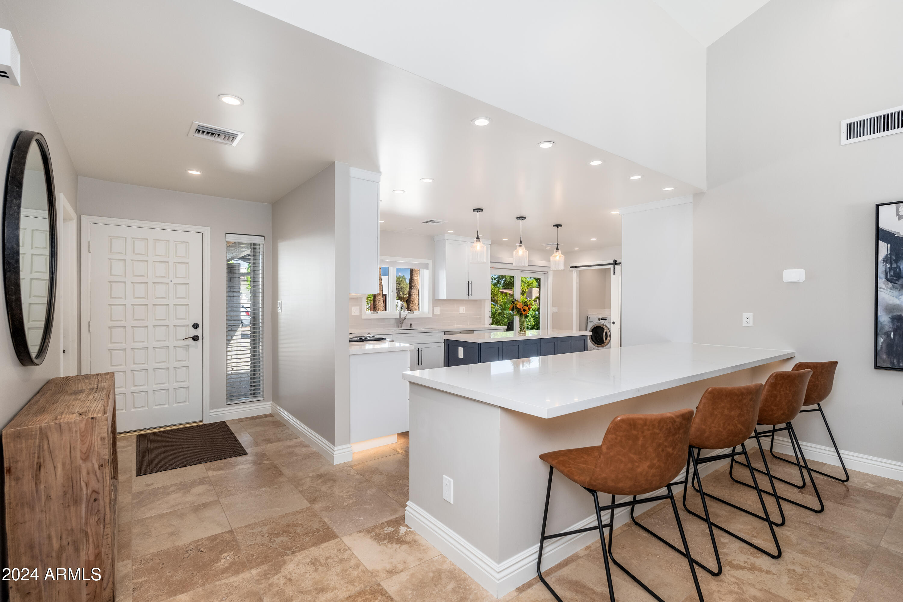 8431 E Via De Encanto