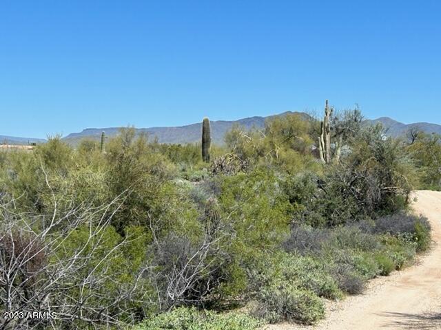 8150 E SMOKEHOUSE Trail, -