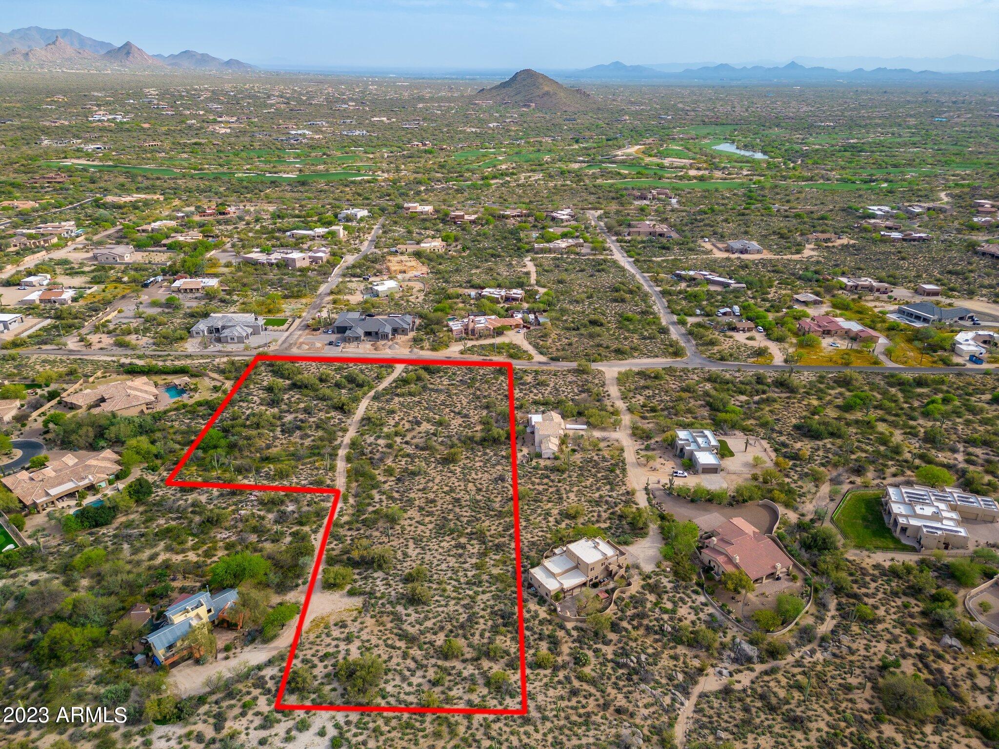 8150 E SMOKEHOUSE Trail, -