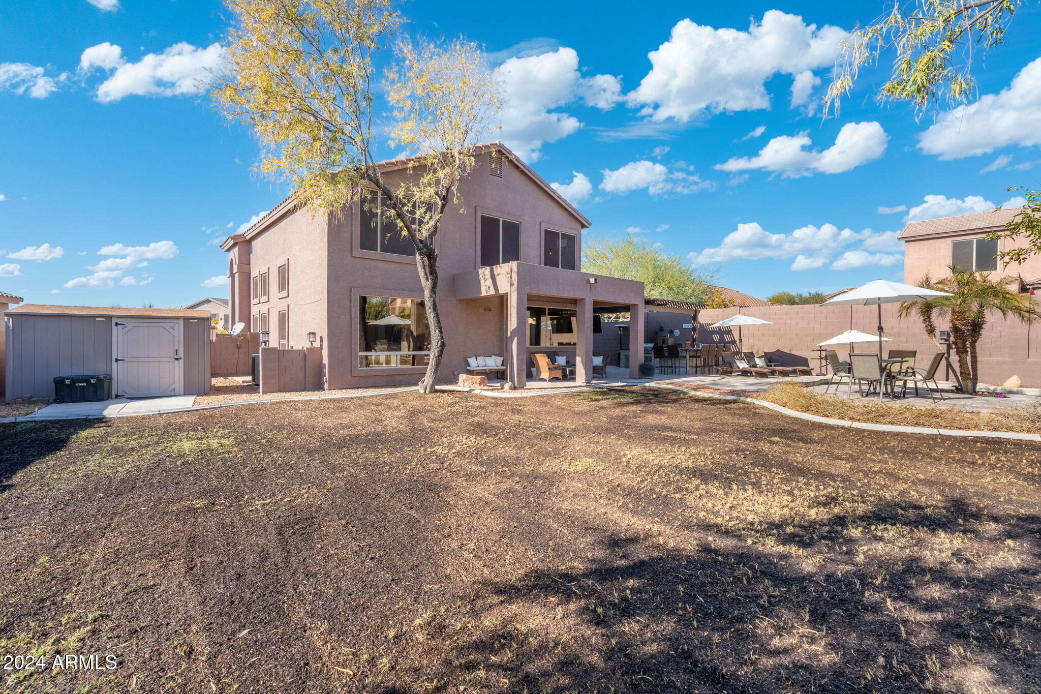 2917 N Avoca Circle