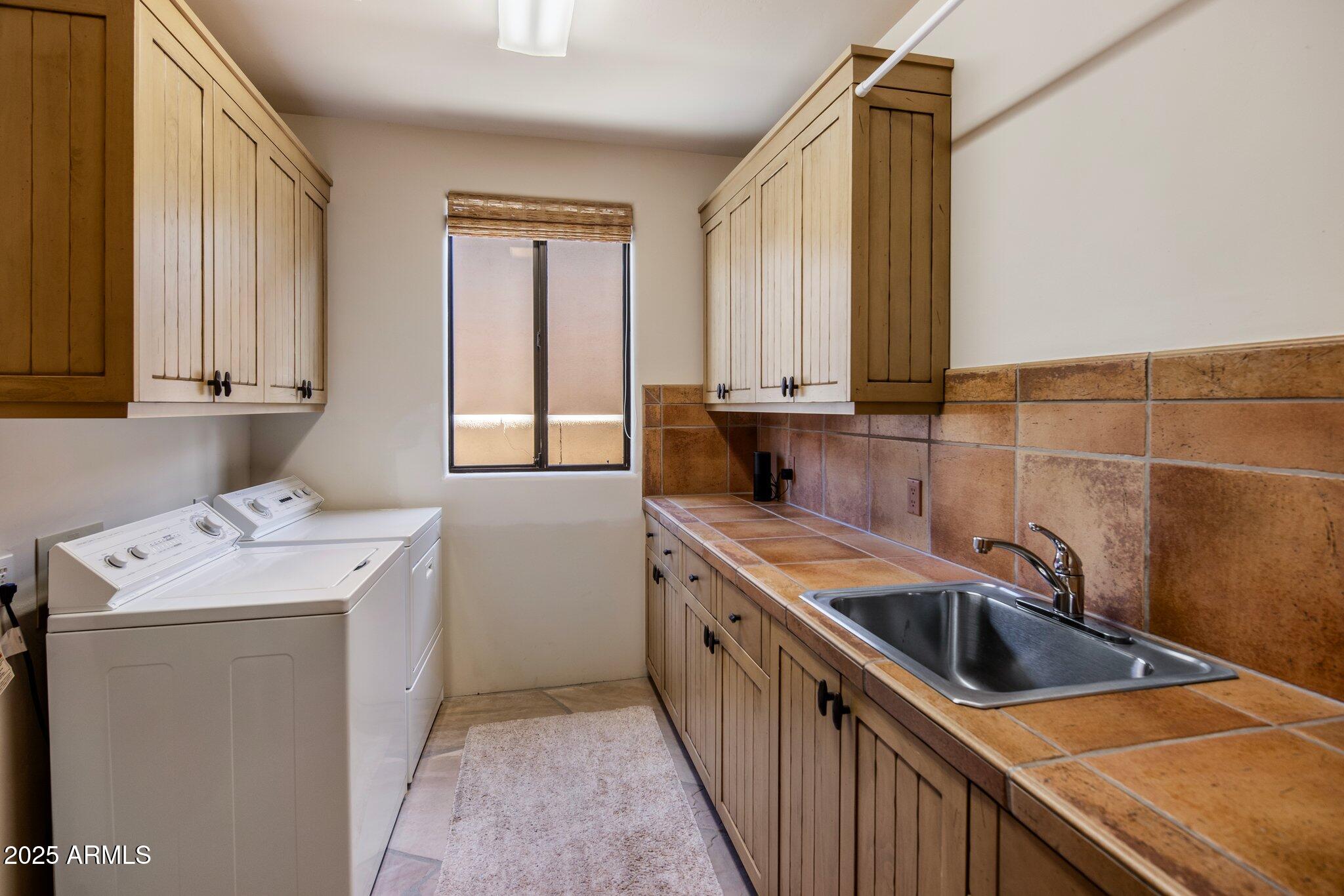 10040 E HAPPY VALLEY Road, 2046