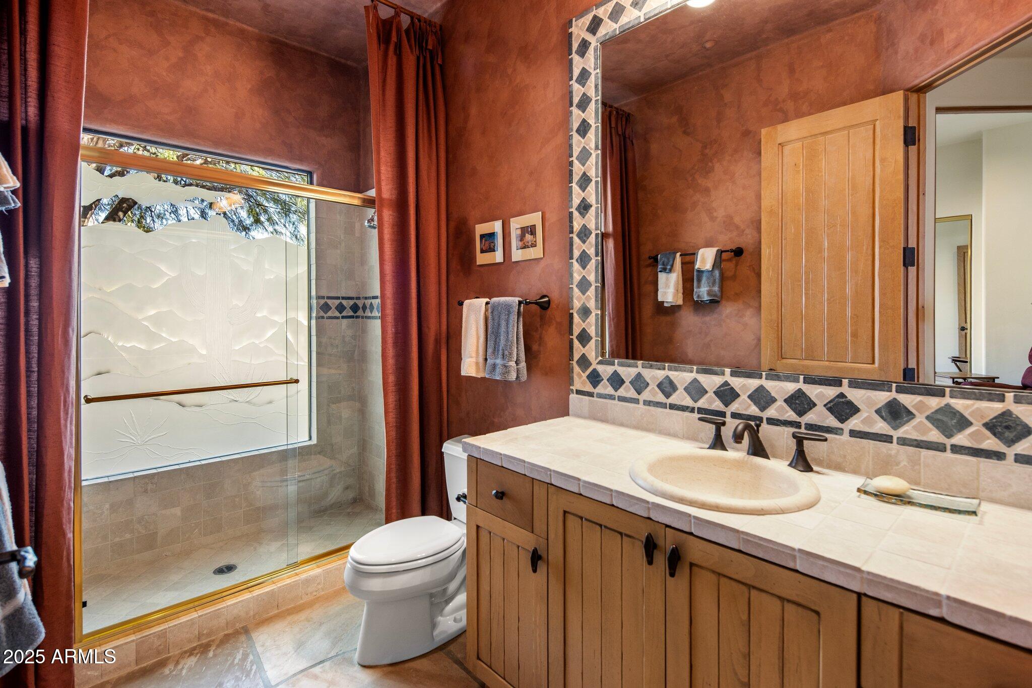 10040 E HAPPY VALLEY Road, 2046