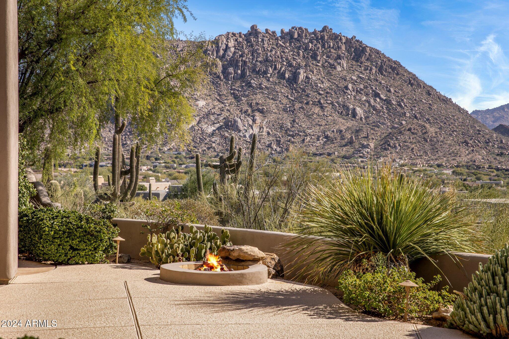 10040 E HAPPY VALLEY Road, 2046