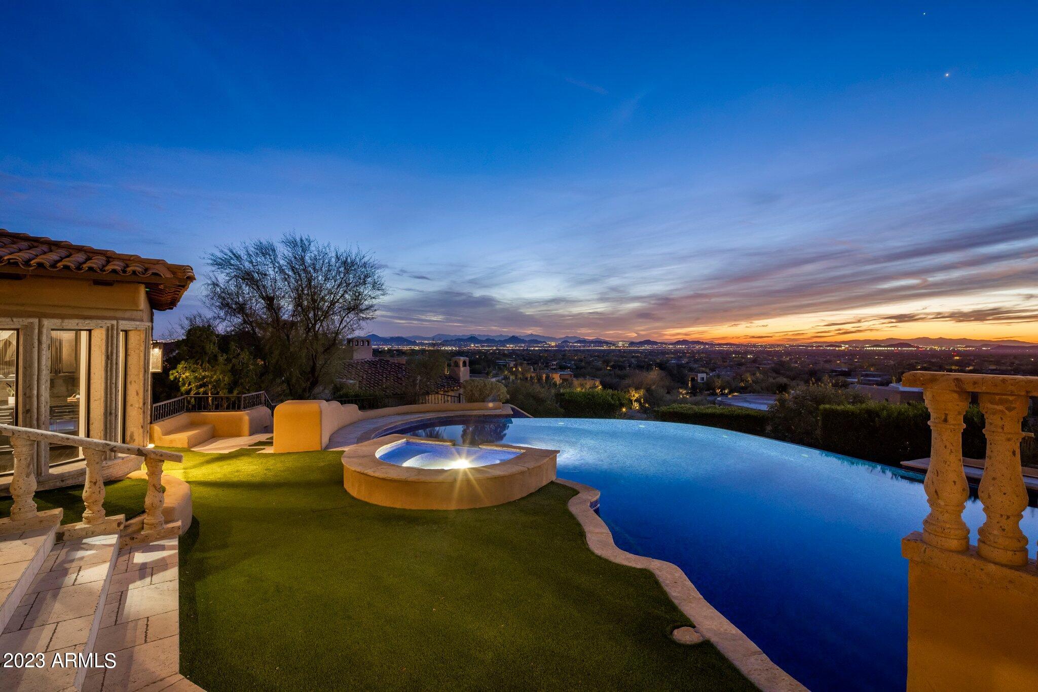 10040 E HAPPY VALLEY Road, 512