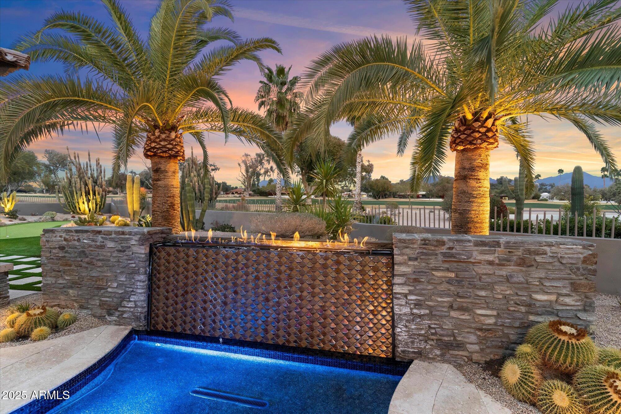 8124 E Paraiso Drive