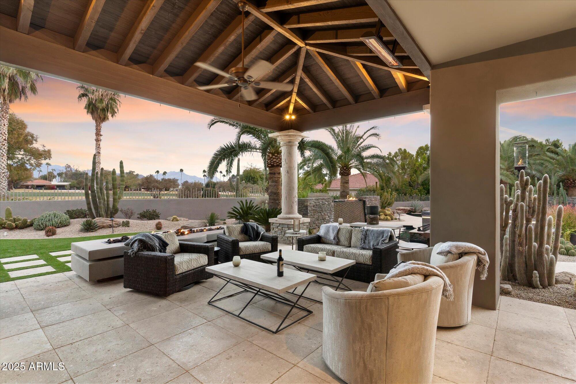 8124 E Paraiso Drive