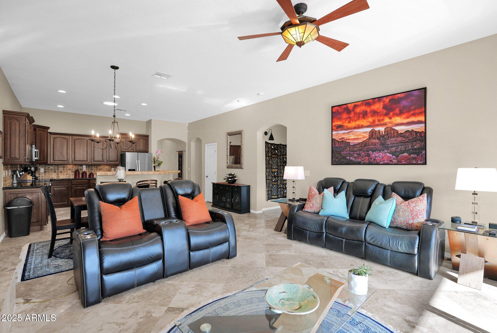 2227 W CALLE DEL SOL