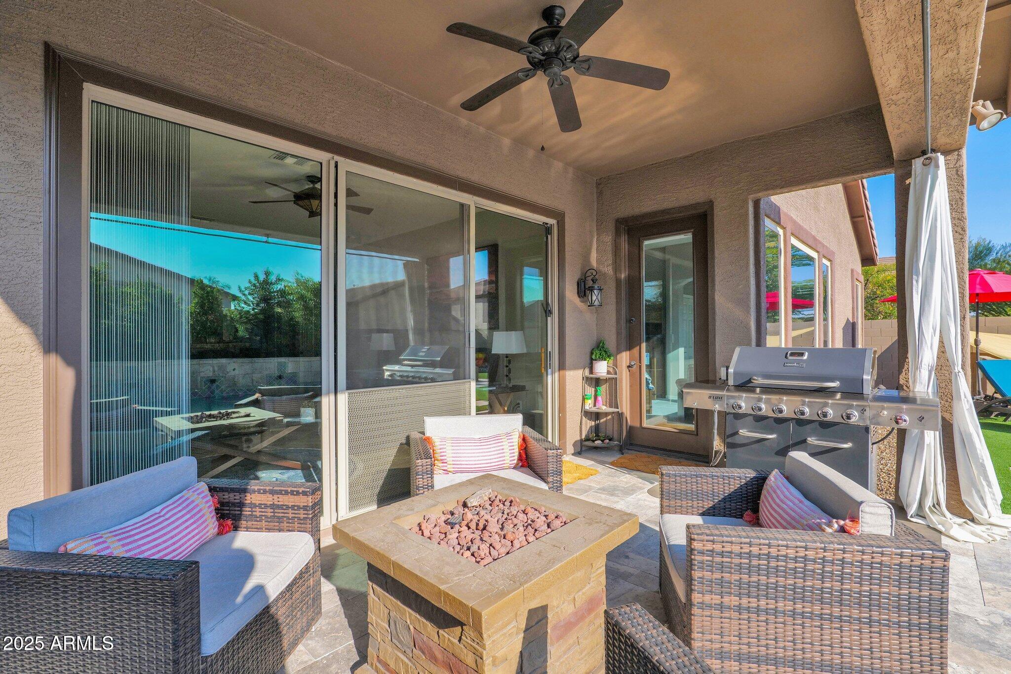 2227 W CALLE DEL SOL