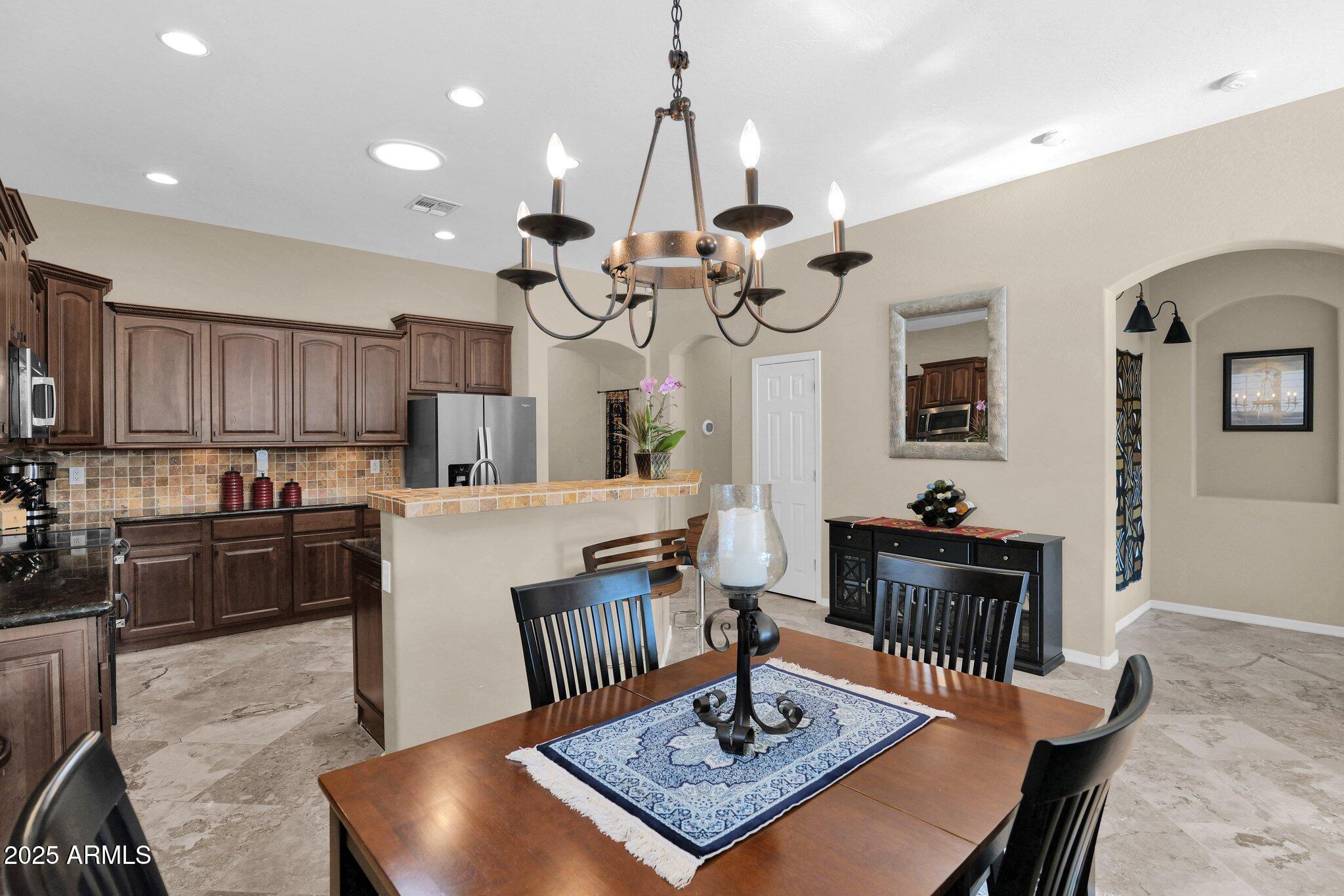 2227 W CALLE DEL SOL