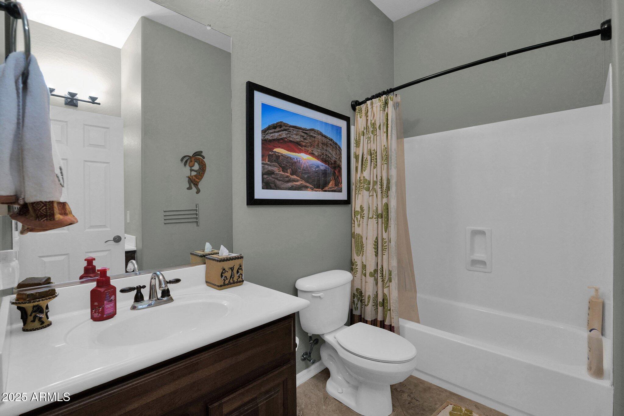 2227 W CALLE DEL SOL