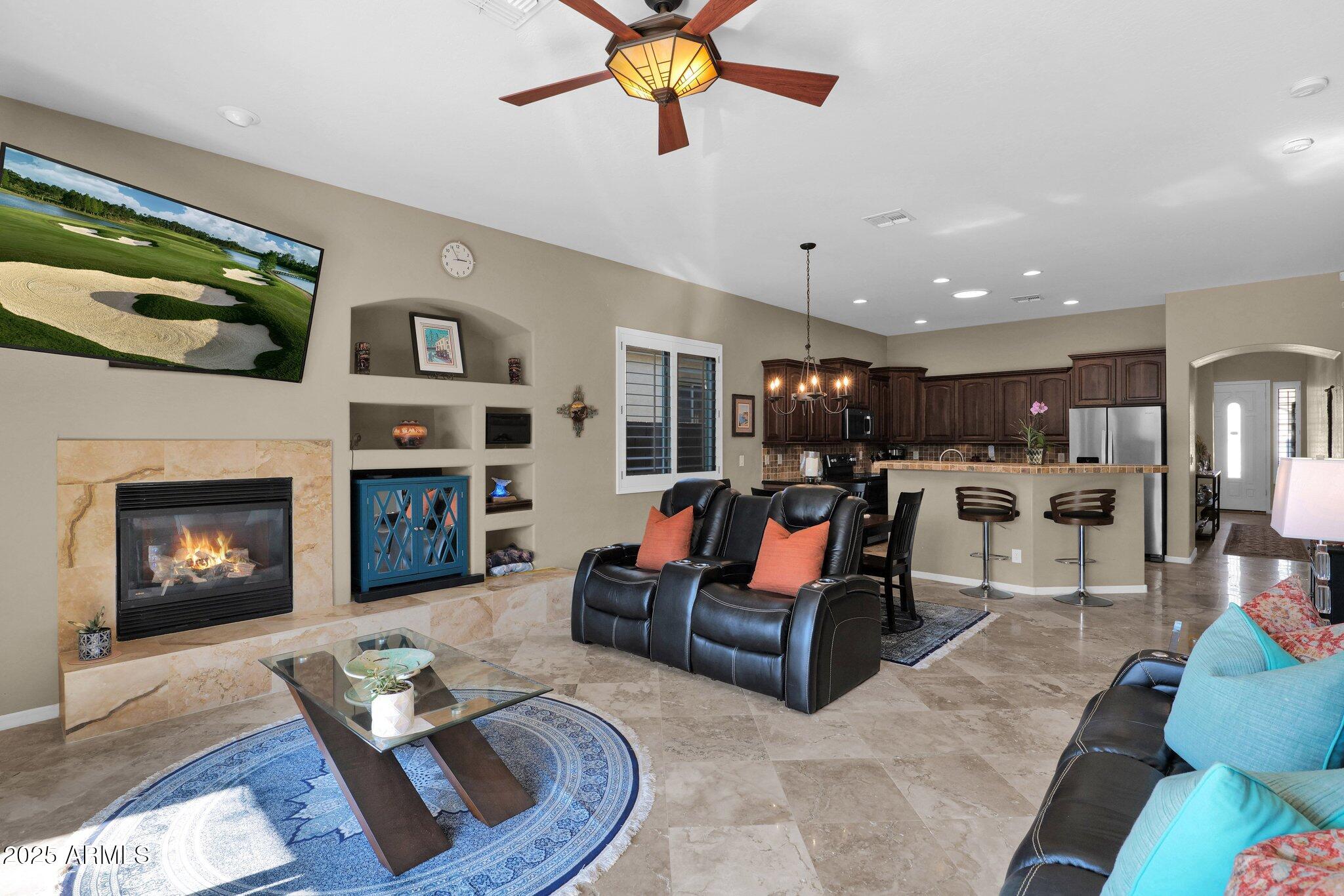 2227 W CALLE DEL SOL