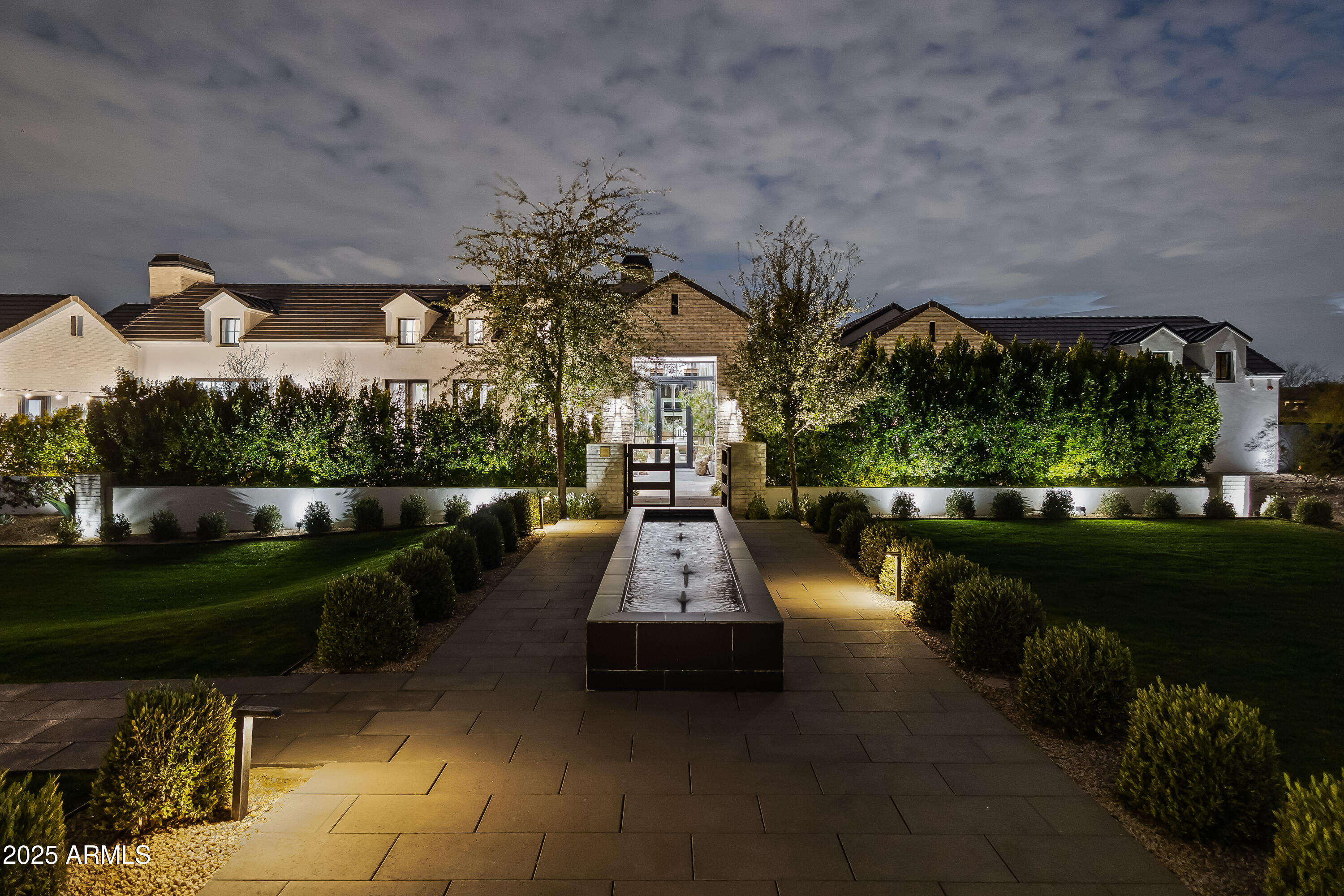 3827 E MARLETTE Avenue