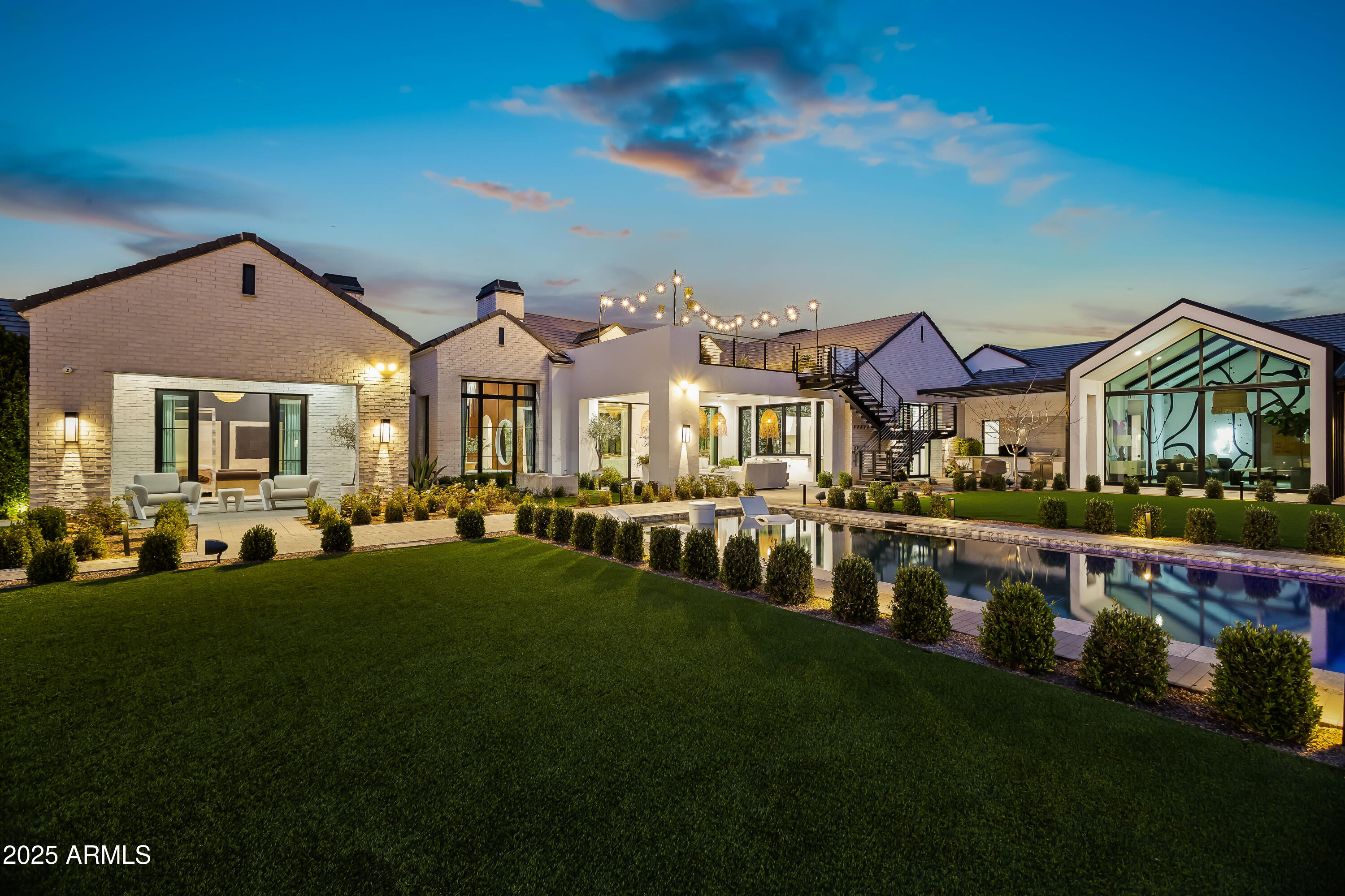 3827 E MARLETTE Avenue