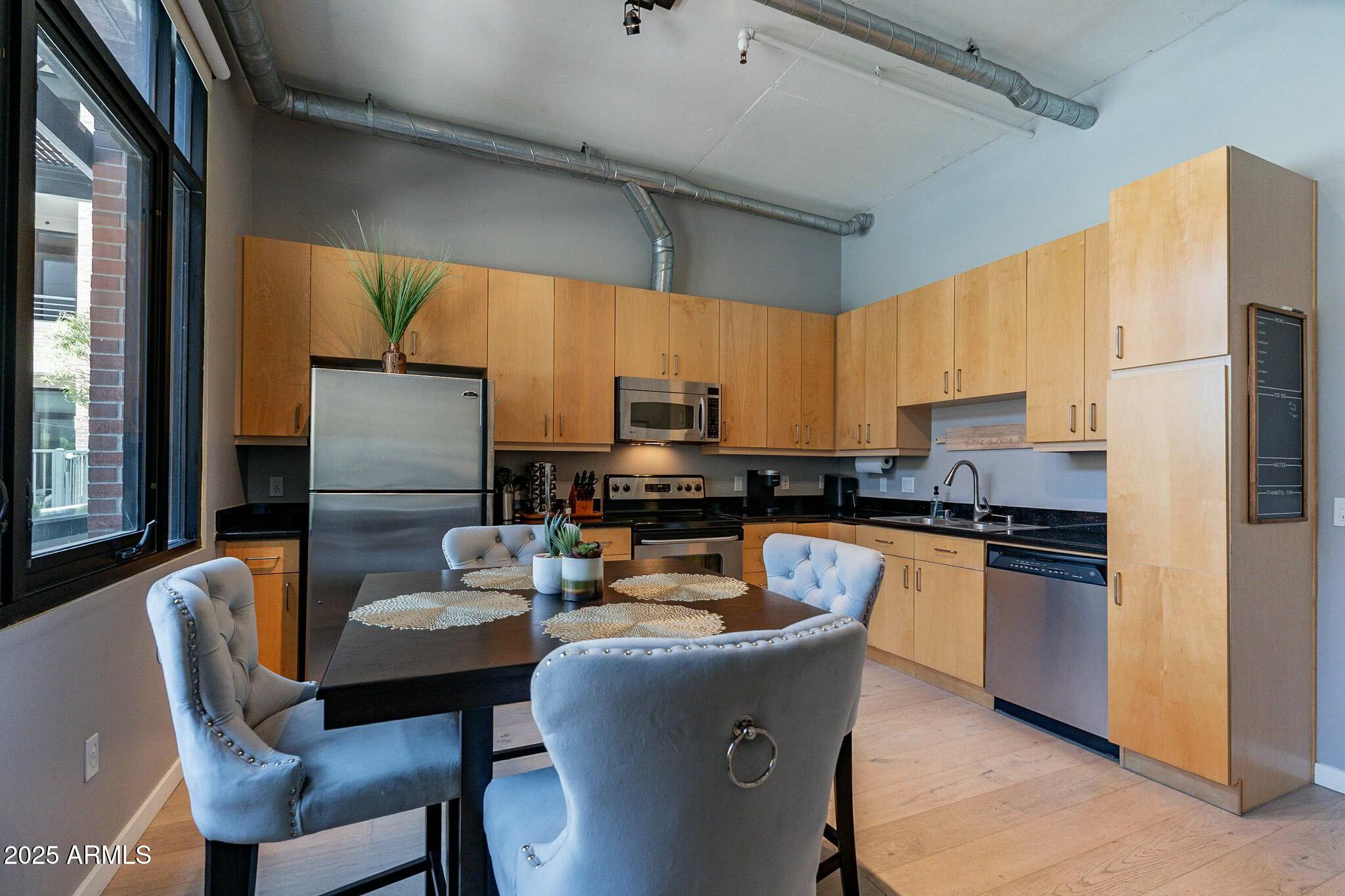 7301 E 3RD Avenue, 108