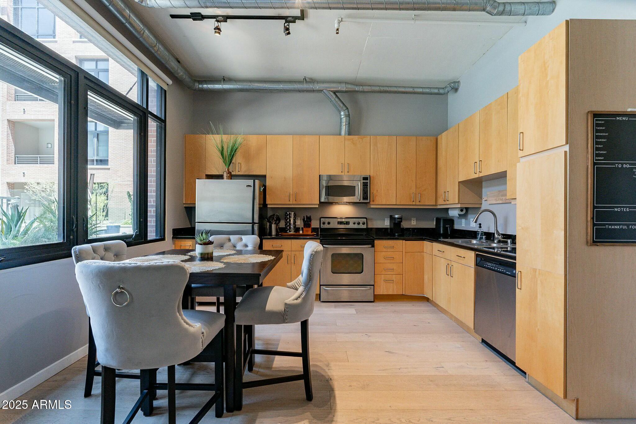 7301 E 3RD Avenue, 108