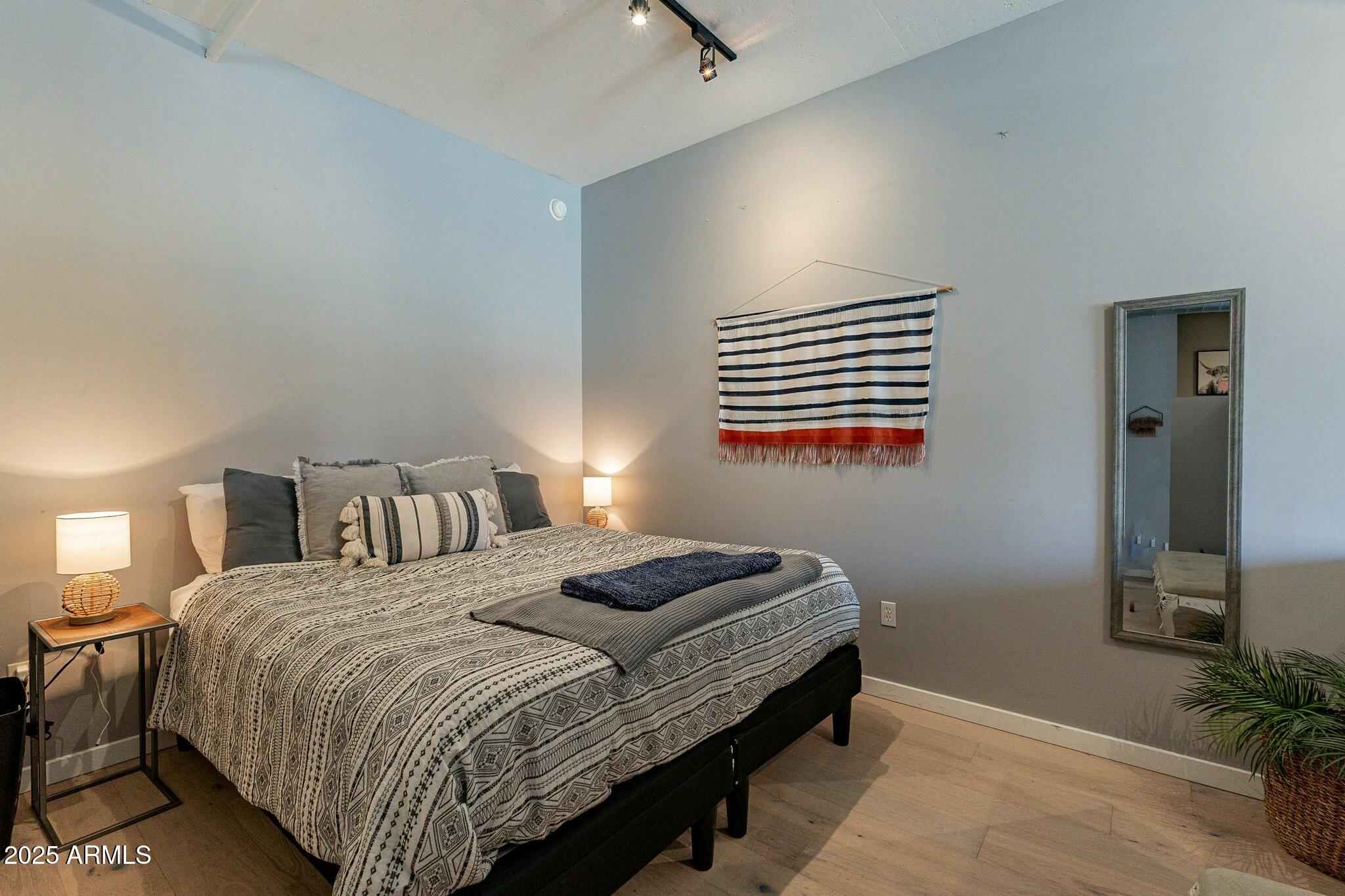 7301 E 3RD Avenue, 108