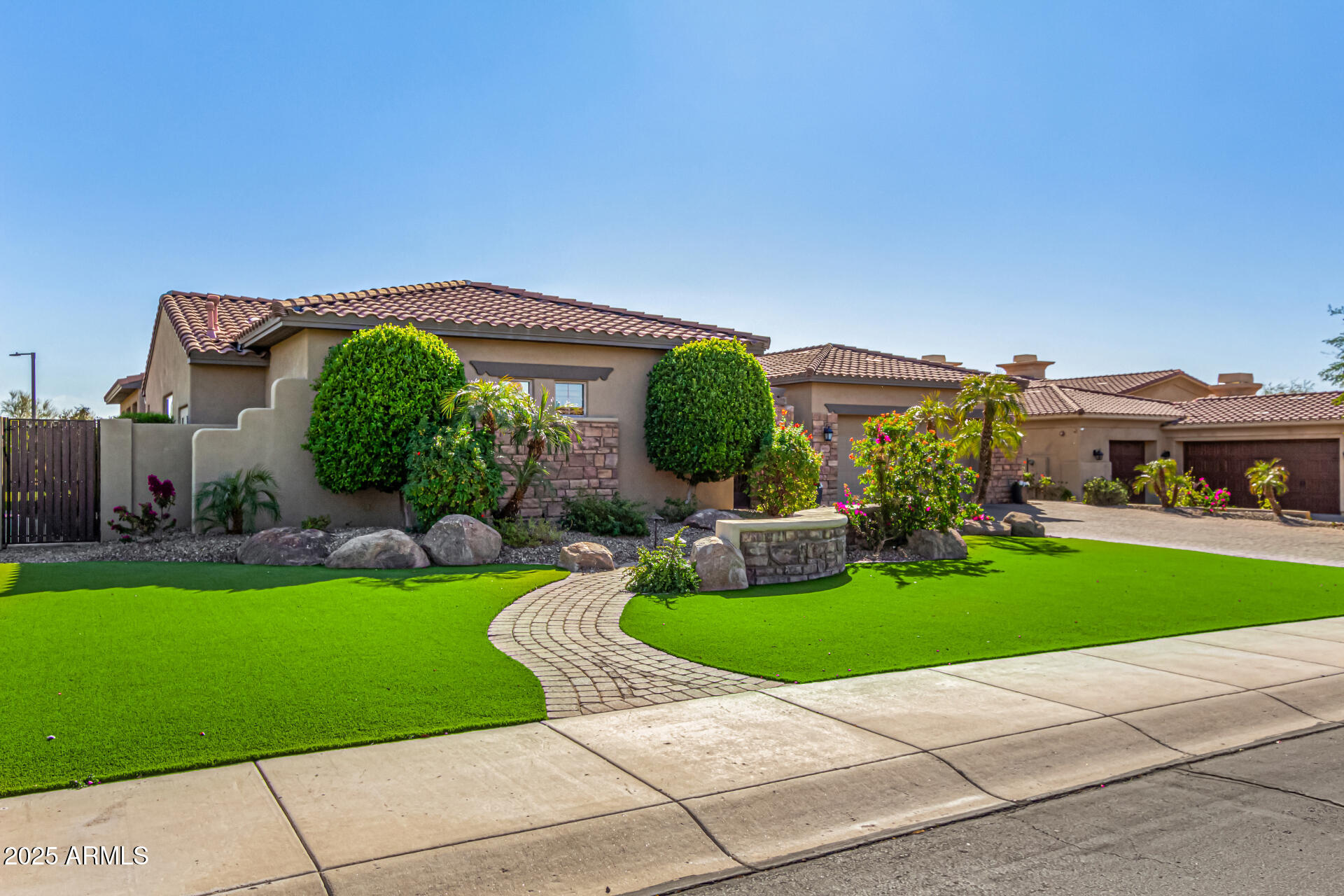 9955 E CELTIC Drive