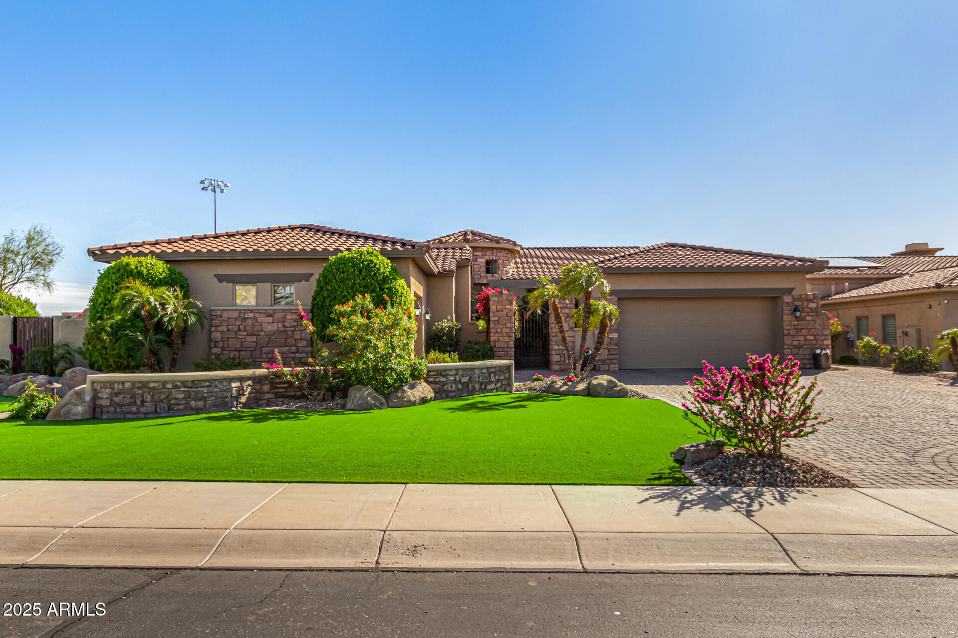 9955 E CELTIC Drive