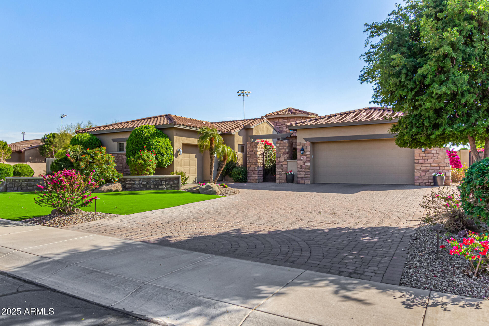 9955 E CELTIC Drive