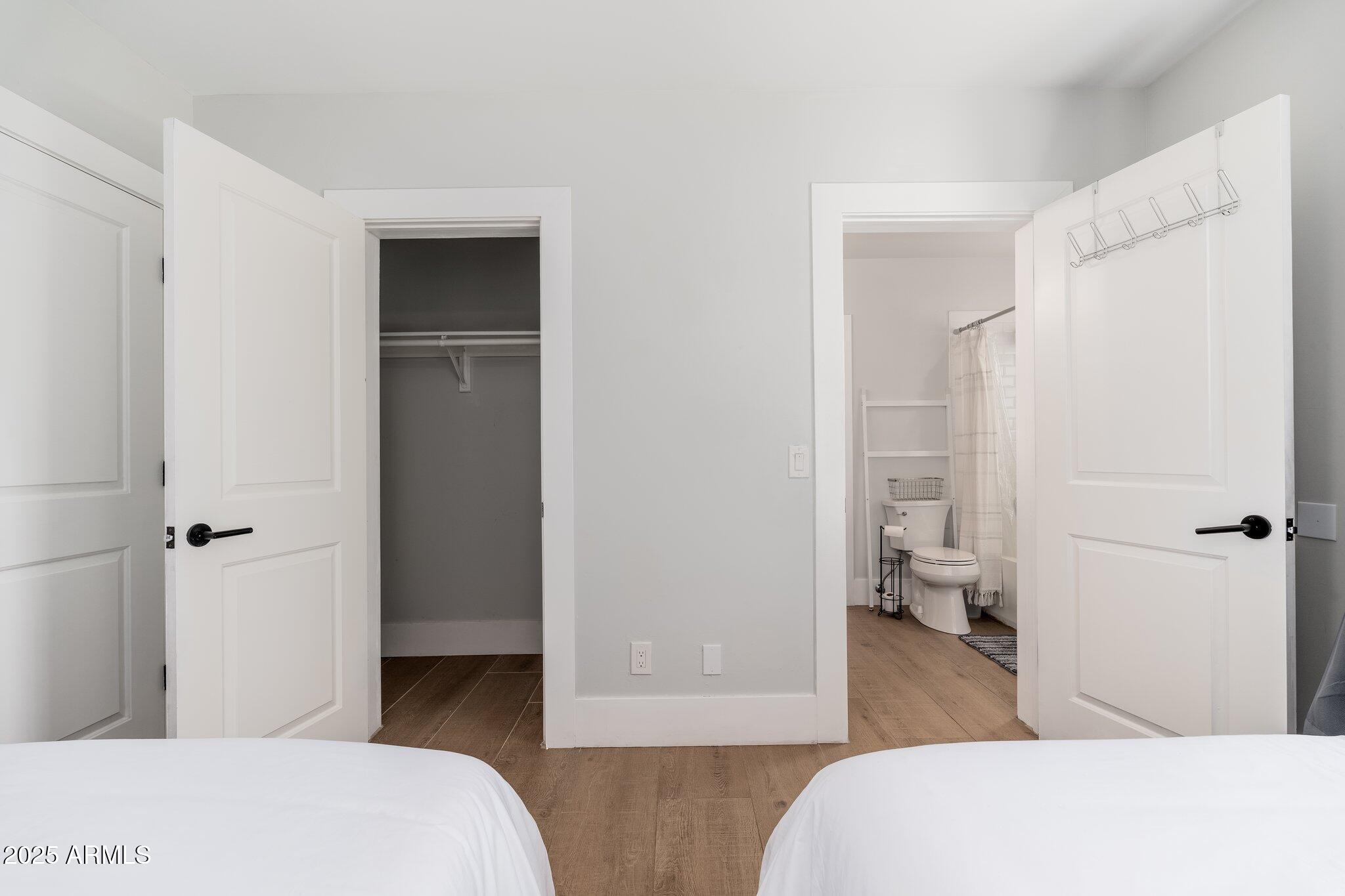 345 W WILSHIRE Drive