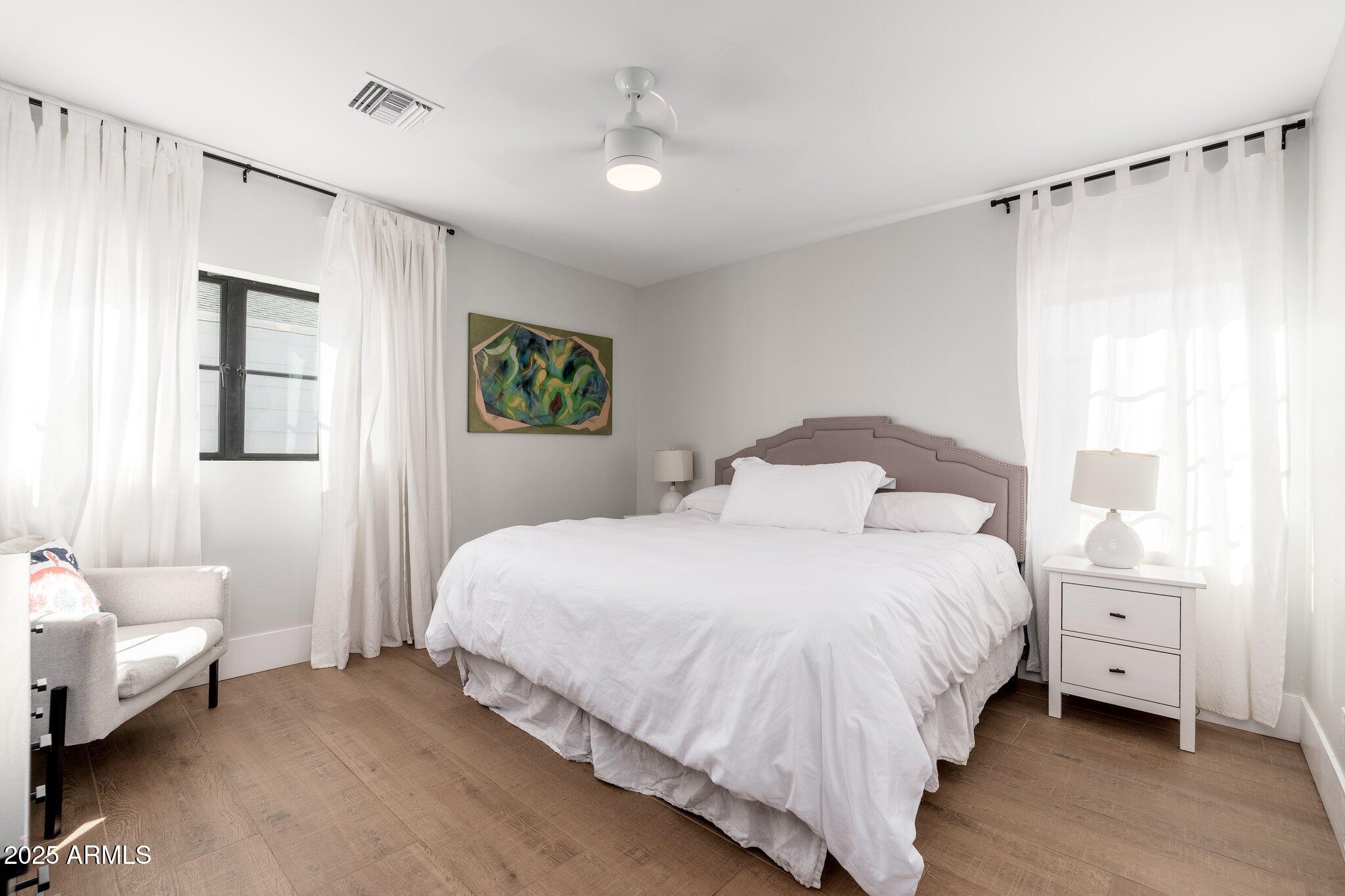 345 W WILSHIRE Drive