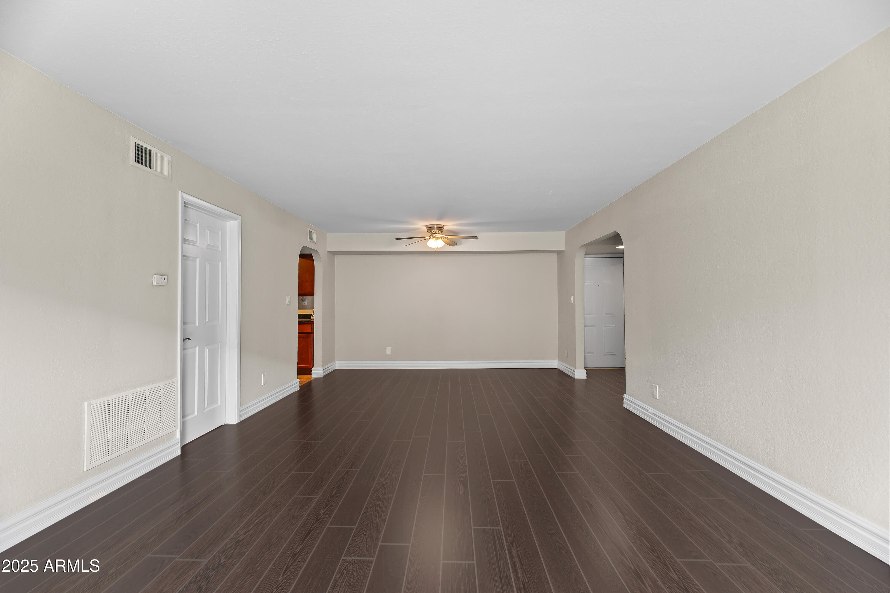 3825 E Camelback Road 114