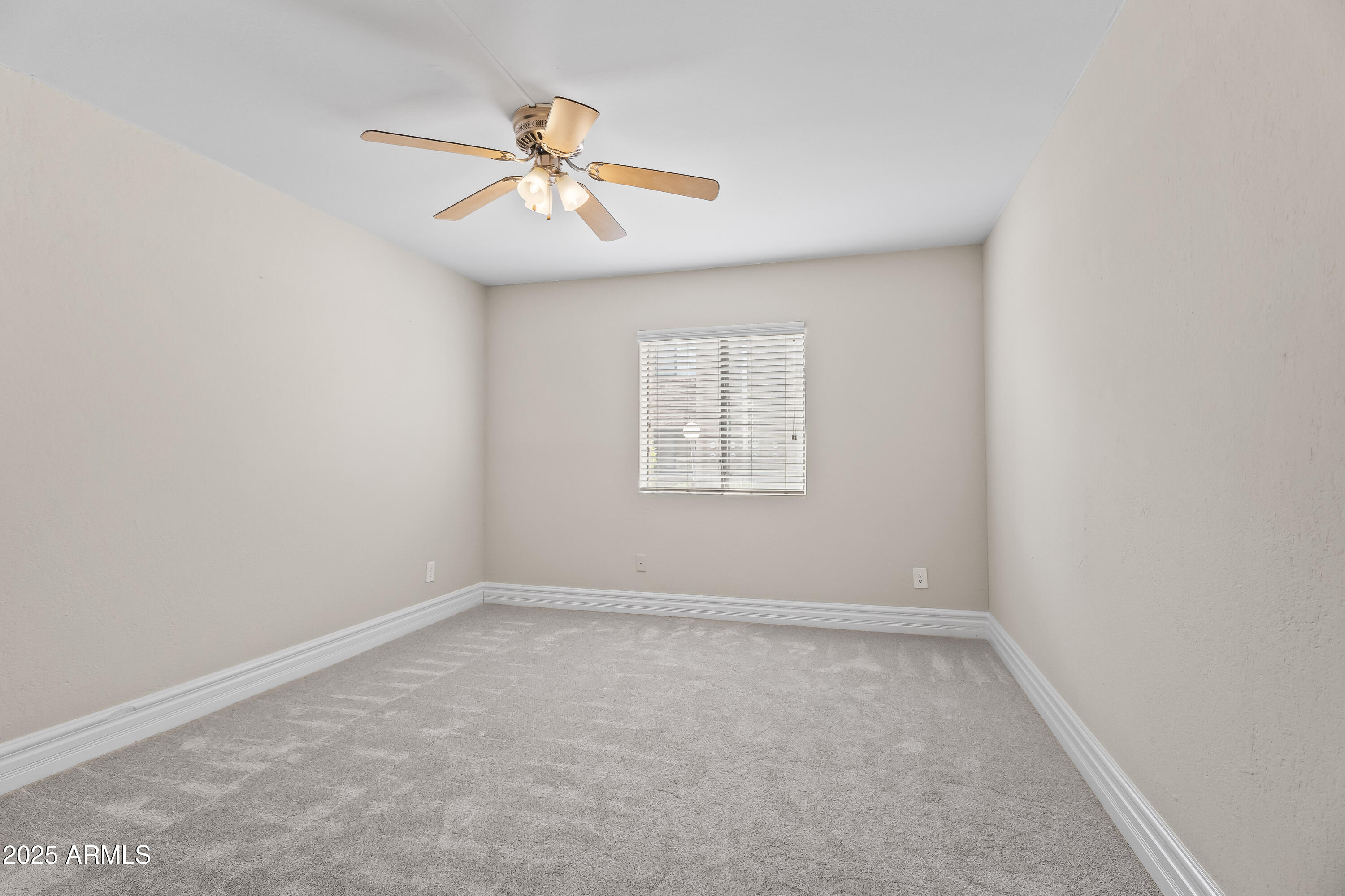 3825 E Camelback Road 114