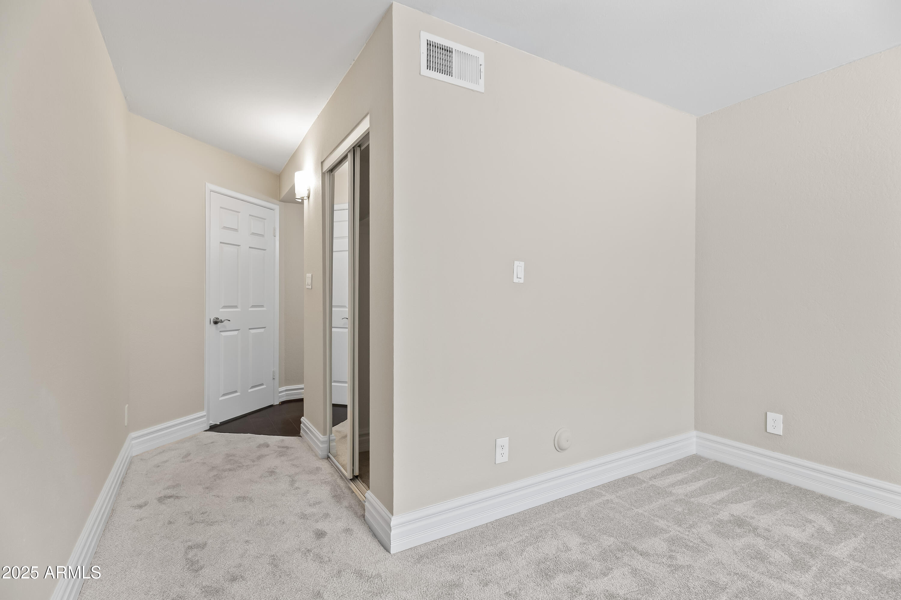 3825 E Camelback Road 114