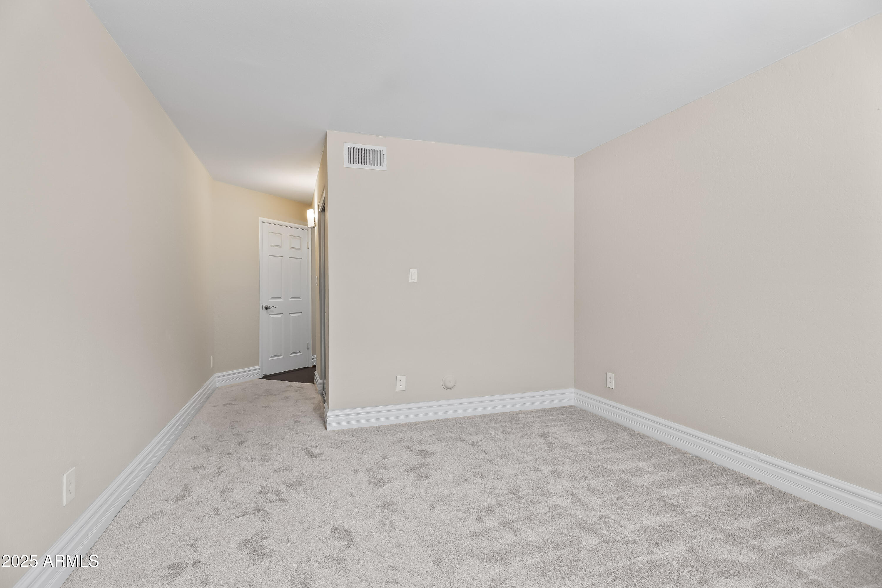 3825 E Camelback Road 114